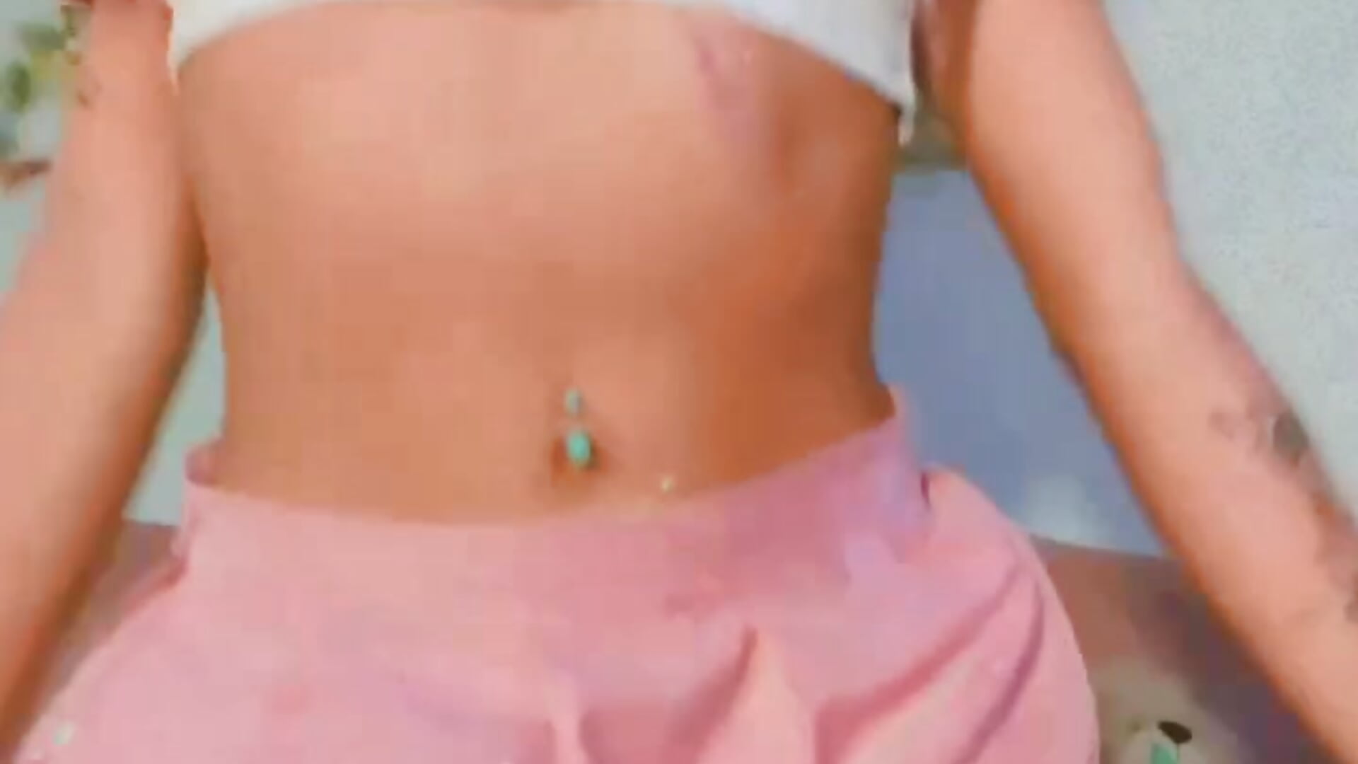 A little doll - فيديو من steewart_ موديل الكام