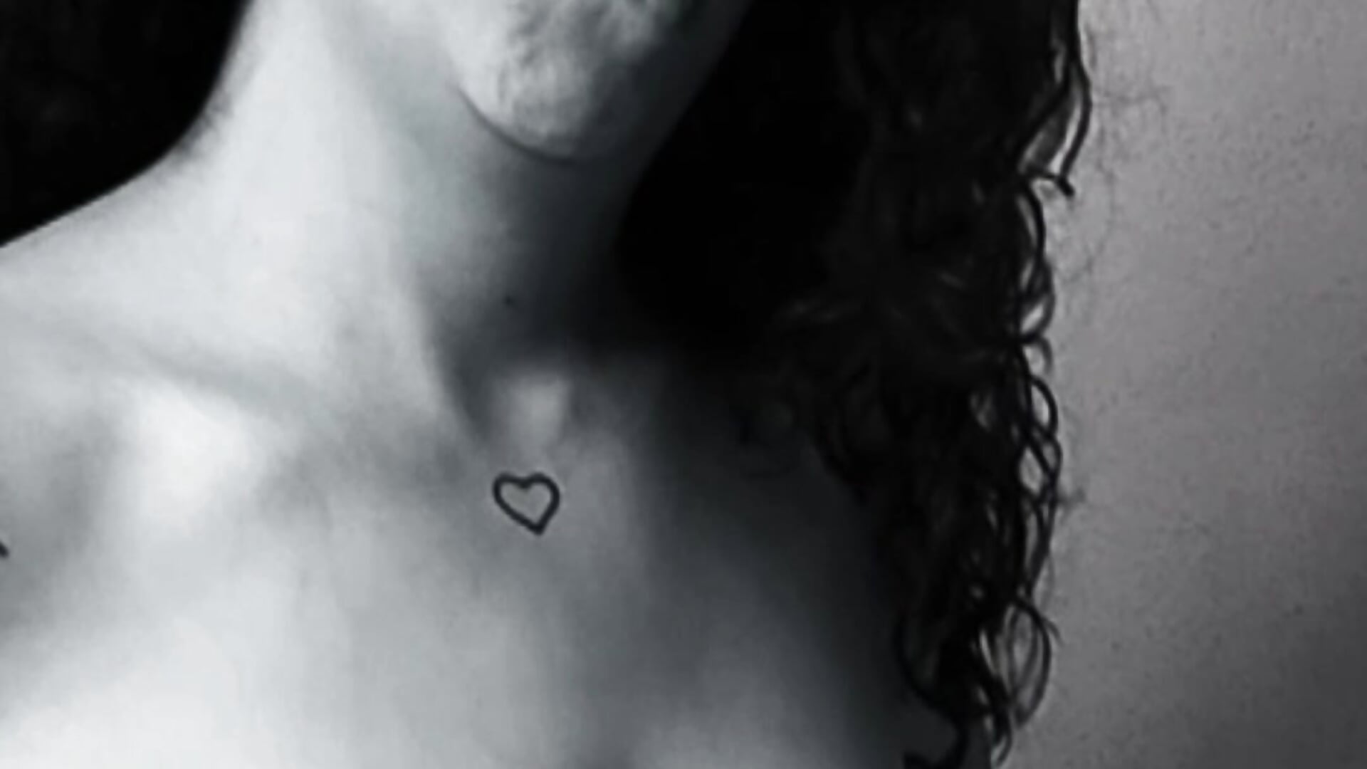 Clip Play Boobs with Dildo - video by Sensual_couplexx cam model