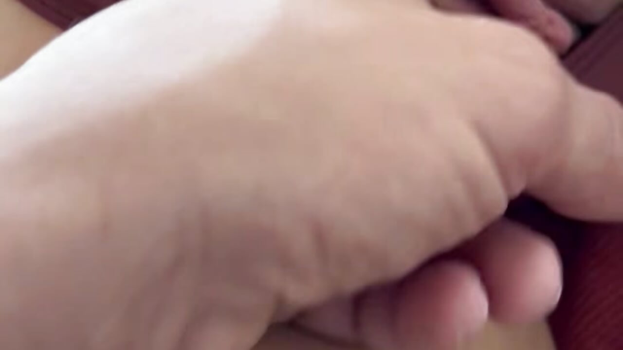 He fingers me til I’m creamy and starts fucking me