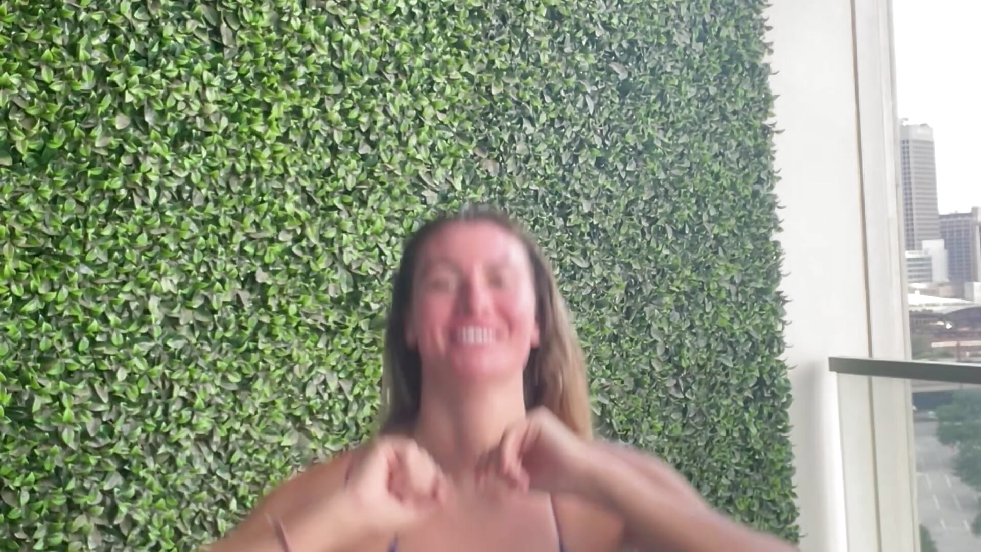 Working out on my balcony - video by Alyssa_rhoades cam model