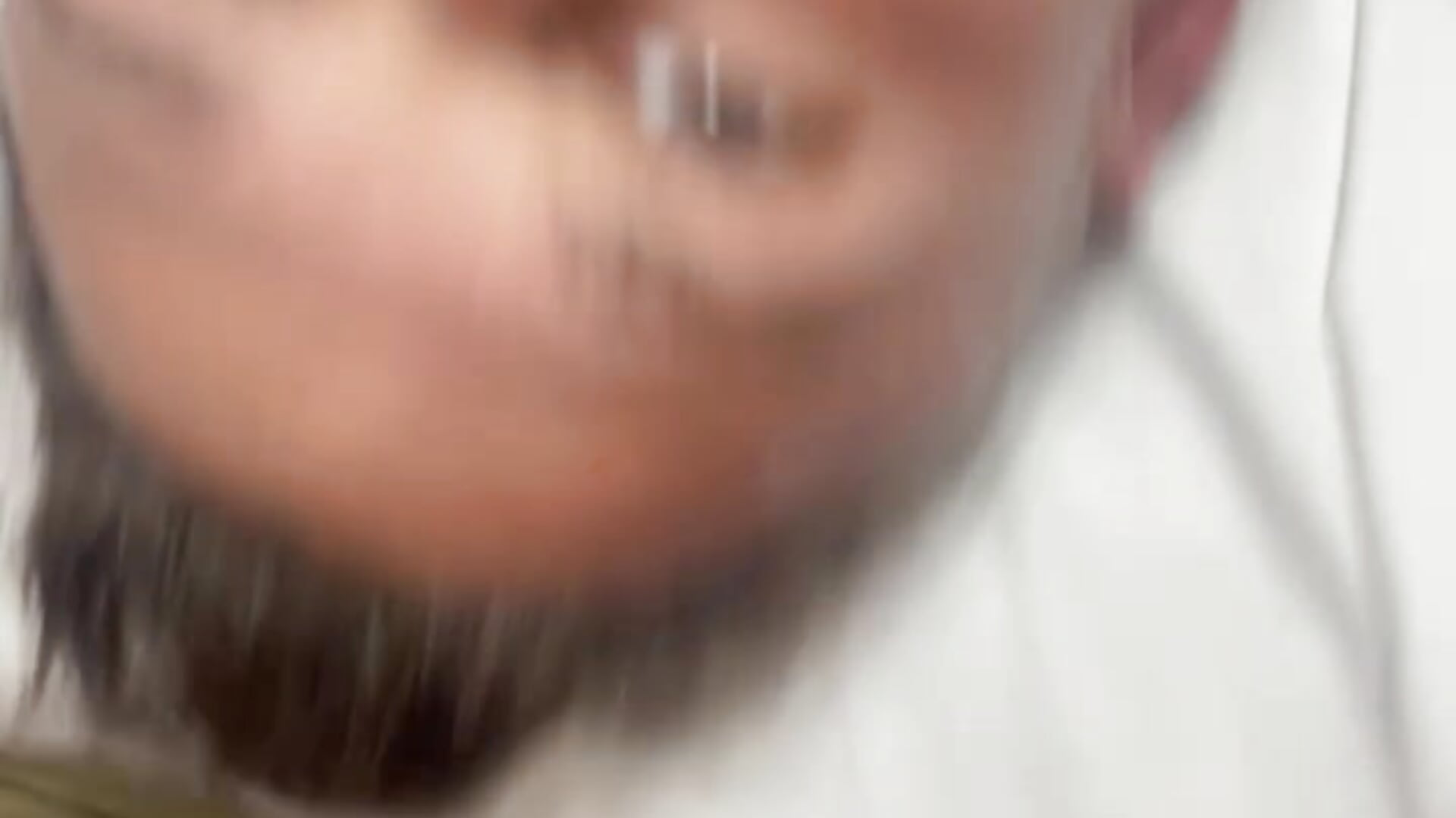Pushing my pussy on his face - video by Alyssa_rhoades cam model