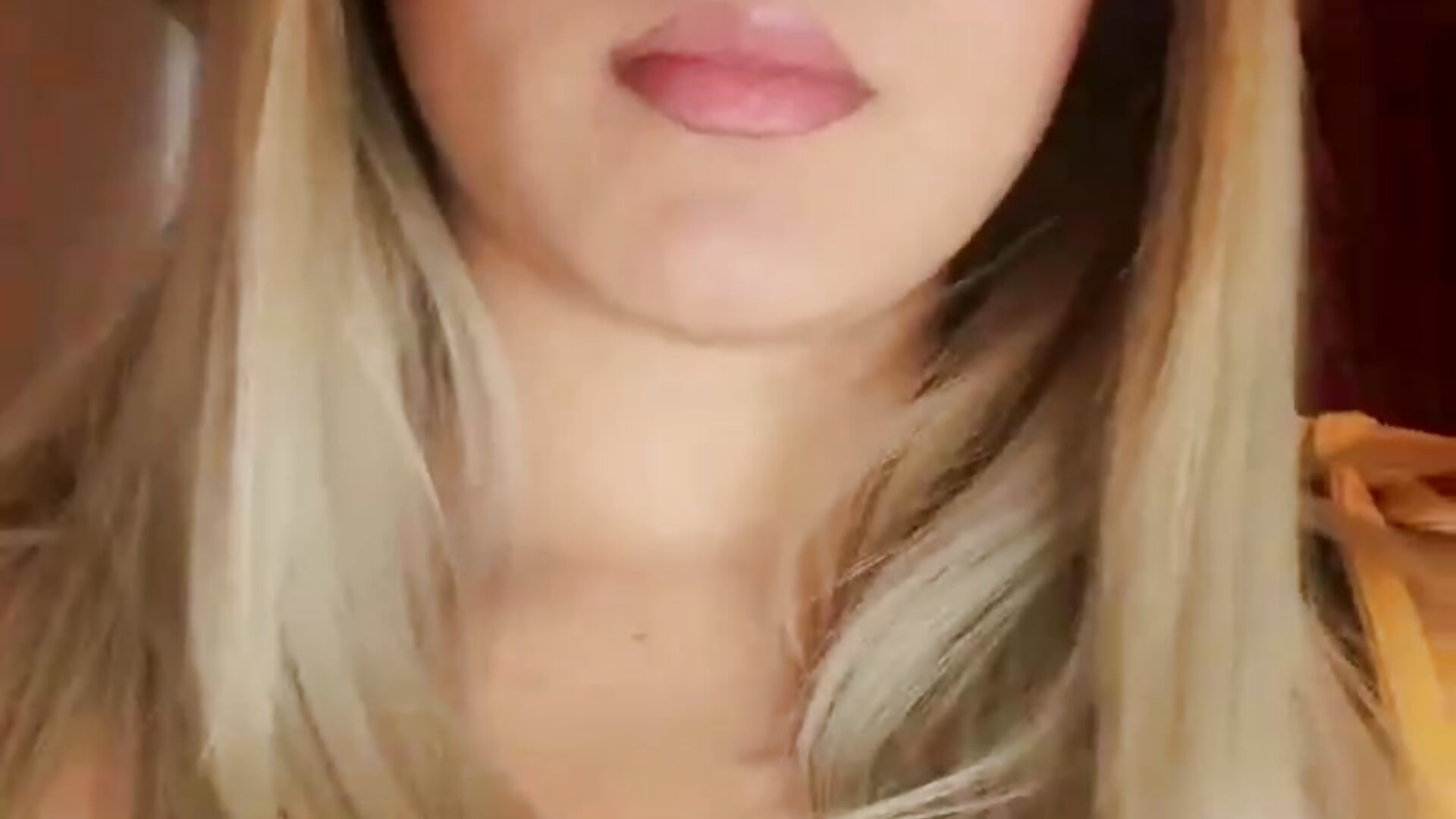 ❤️ - video by Aliciawonderxx cam model