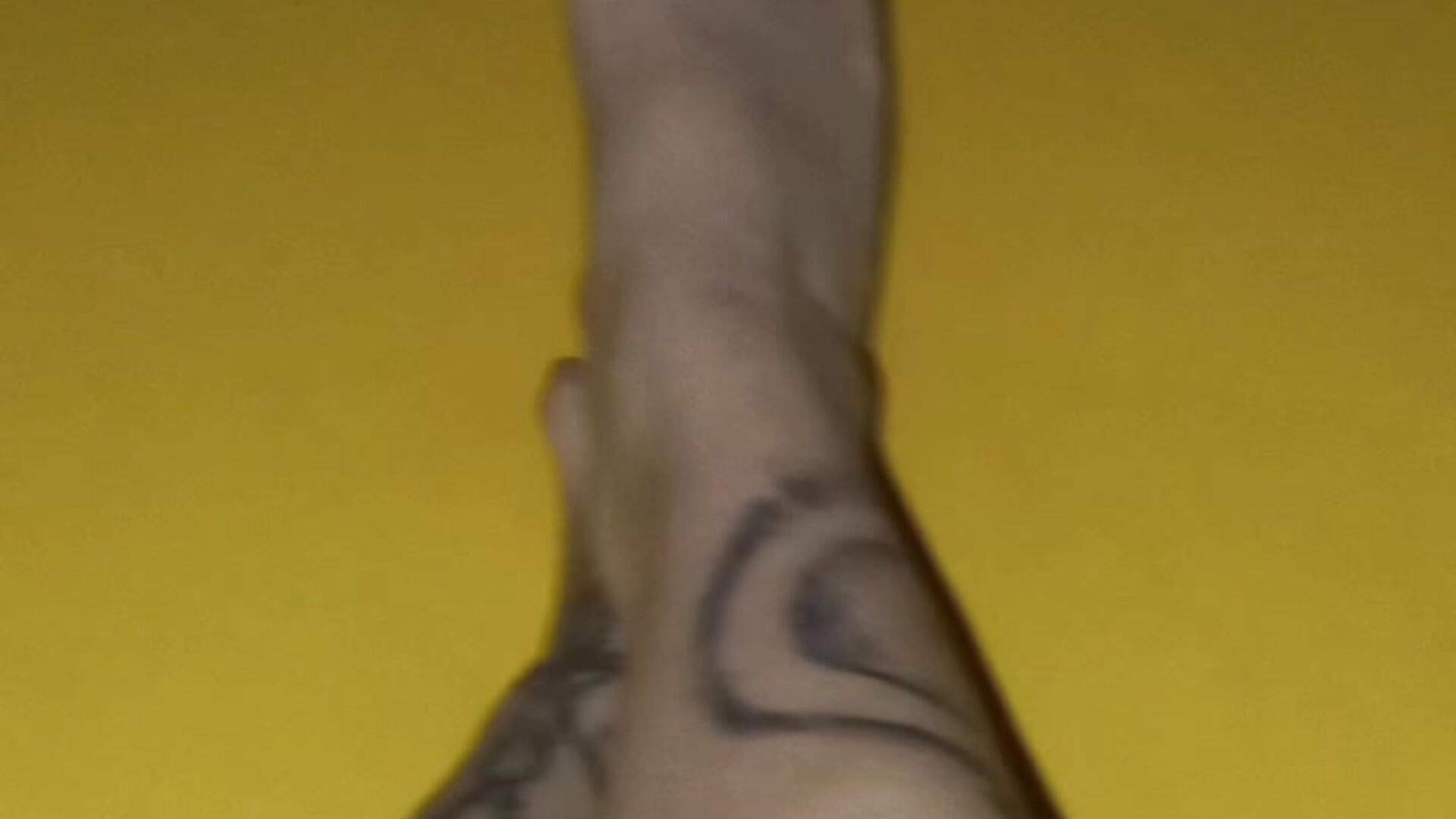 QUIERES VER COMO PAJEO UNA PIJA  BEBE?🍆🍆💦💦💦 – video modela na kameri vamporasuccubus19777