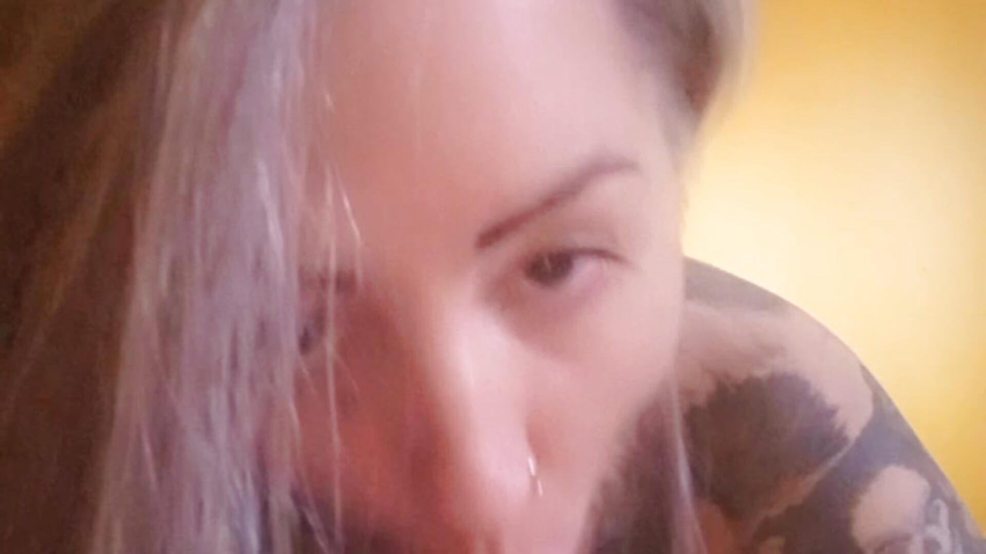 Un personalizado – video modela na kameri vamporasuccubus19777