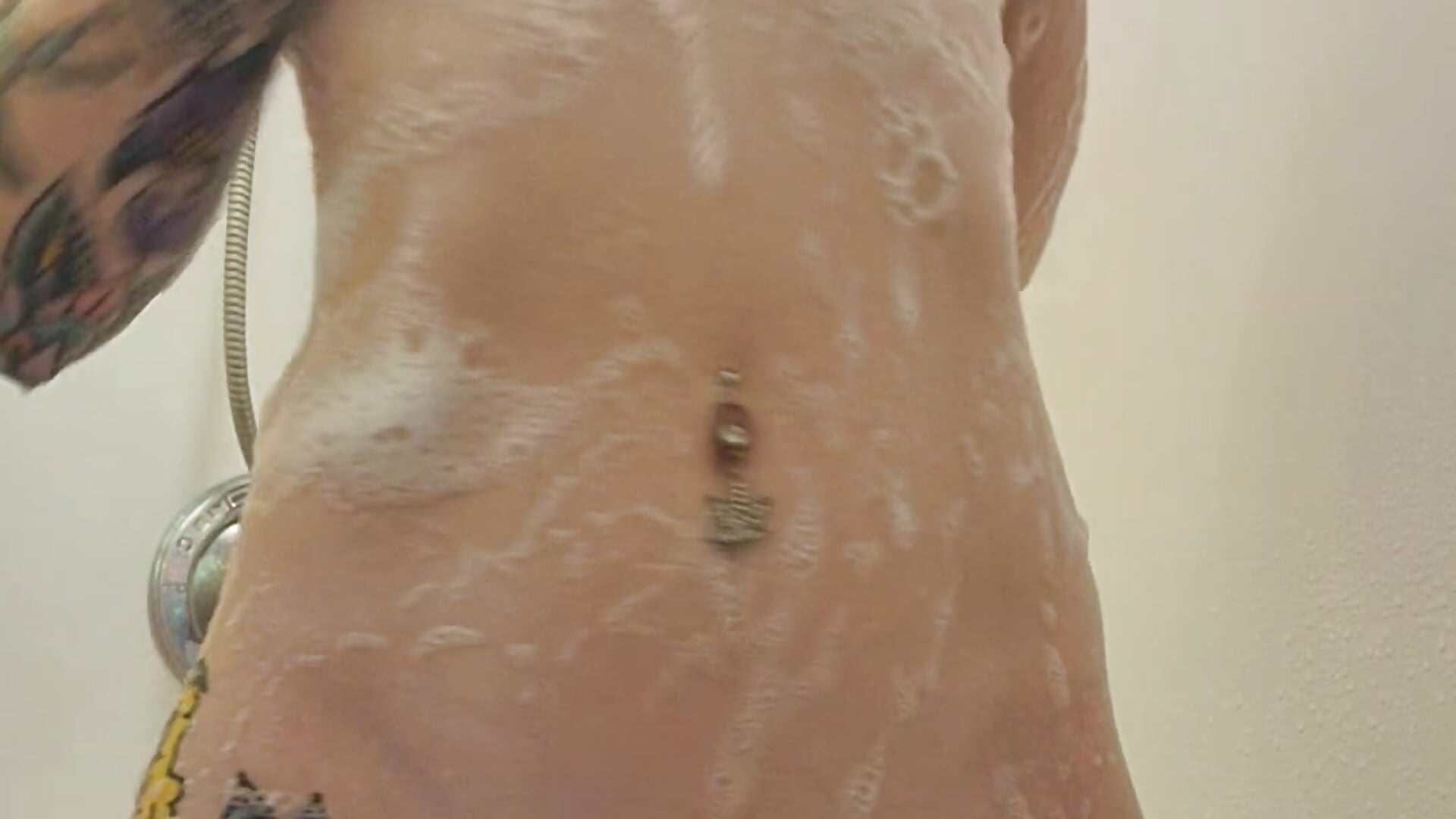 Shower tease - Vídeo de LucidLucy, modelo de vídeos