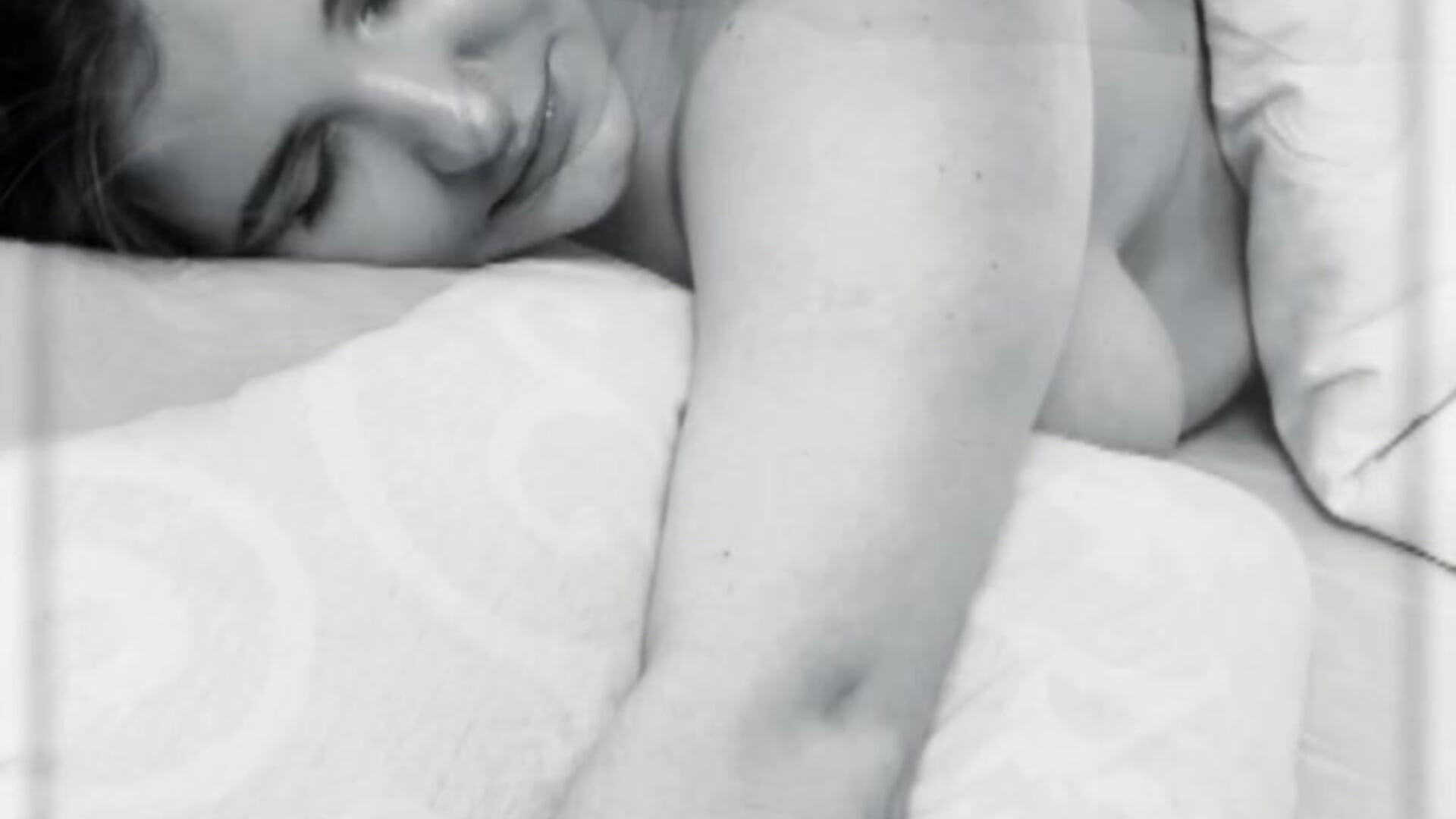 You could wake up next to me..... - Video von Adele_sugar Cam-Model