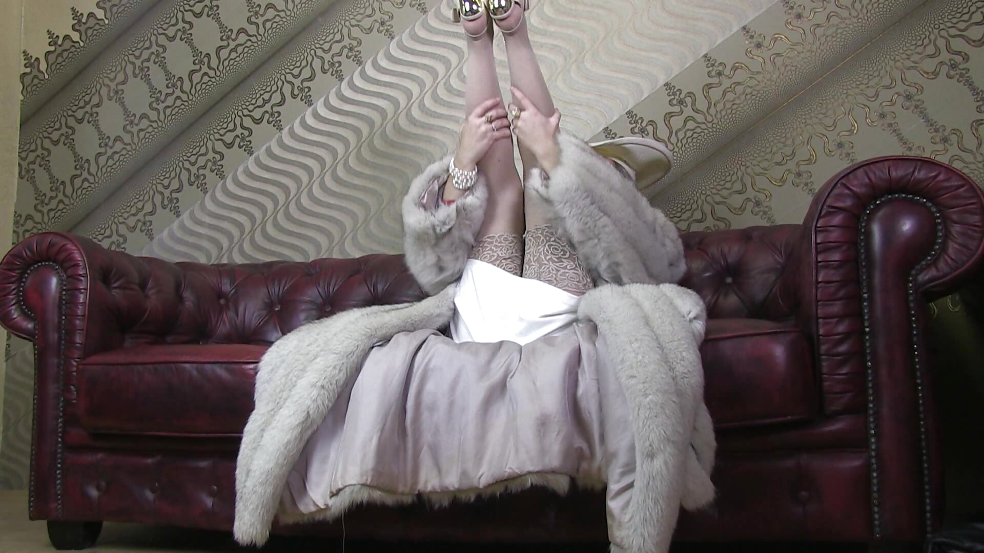 Pelzlady - Tiny_Lolicoon 캠 모델의 동영상