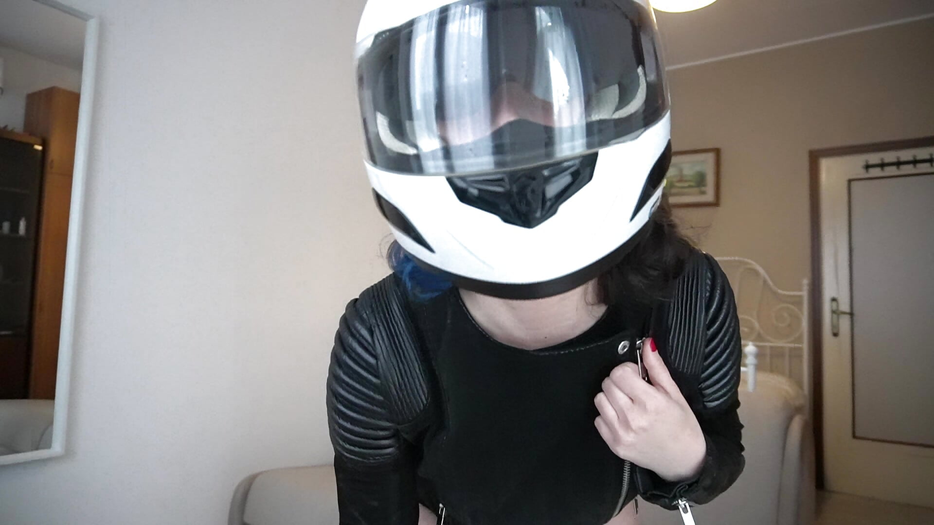 Motorcycle girl – video af SybilFantasy