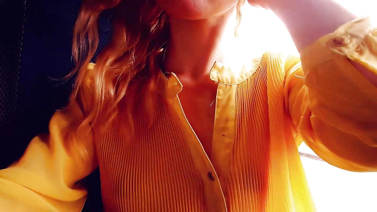 Just a BUS ride and NIPPLES)))) - video by _Vicky_Cat cam model