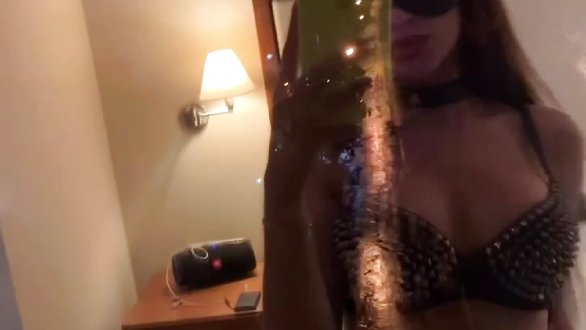 It’s me - 視頻由 BestExtreme 主播提供