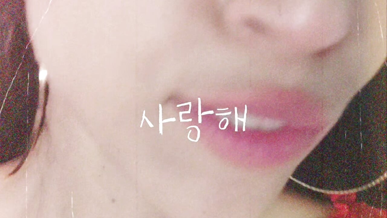 love - video by YourKatt cam model