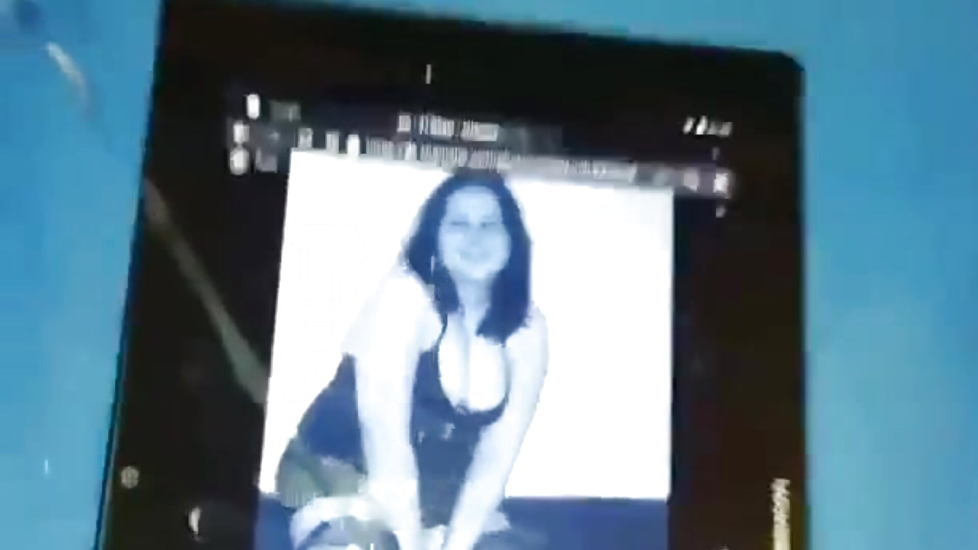 20200126_070424~3 - 視頻由 OliverBerlinSucht 主播提供