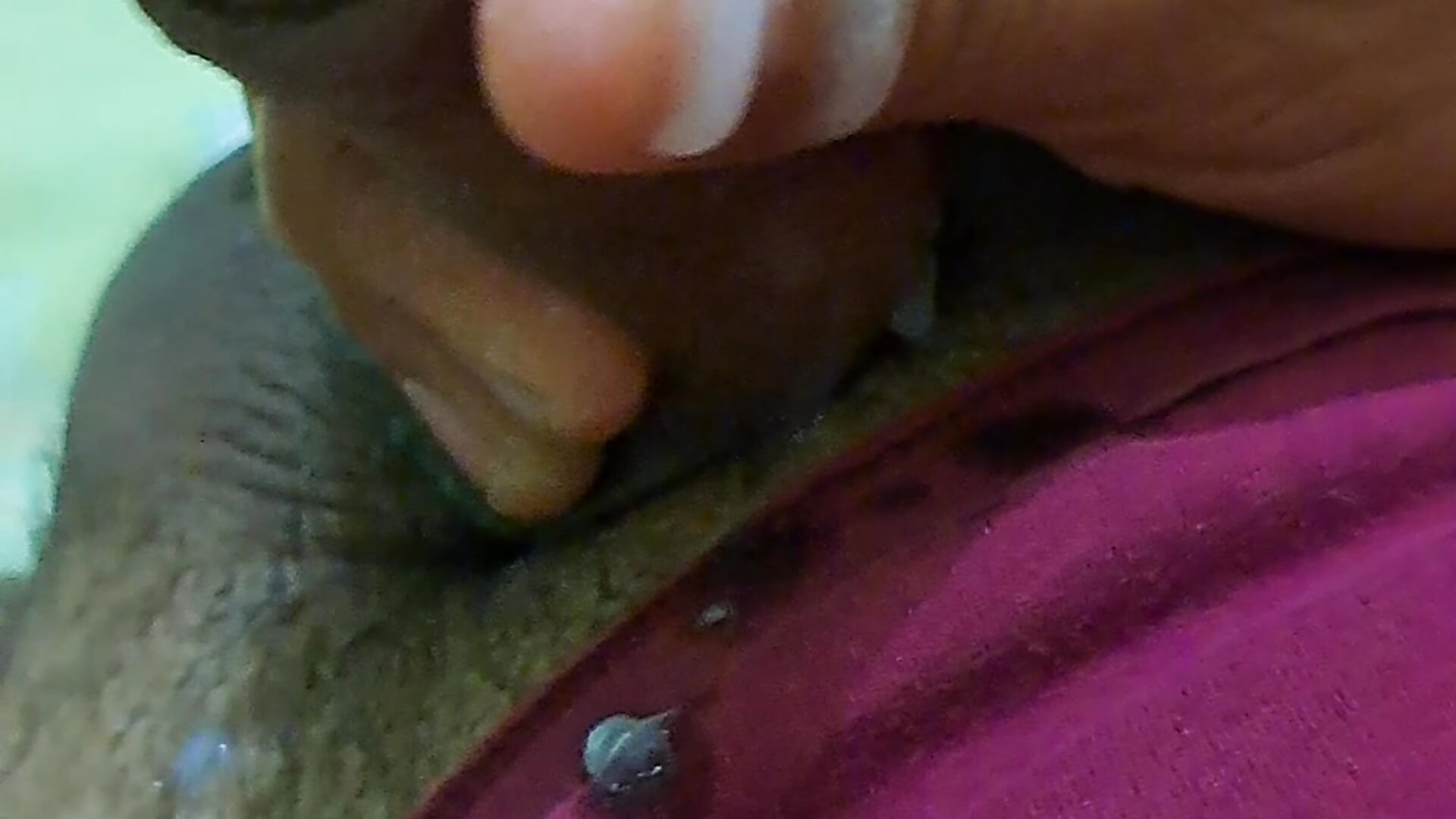 Jugando con el vomito blanco rico ✊️✊️