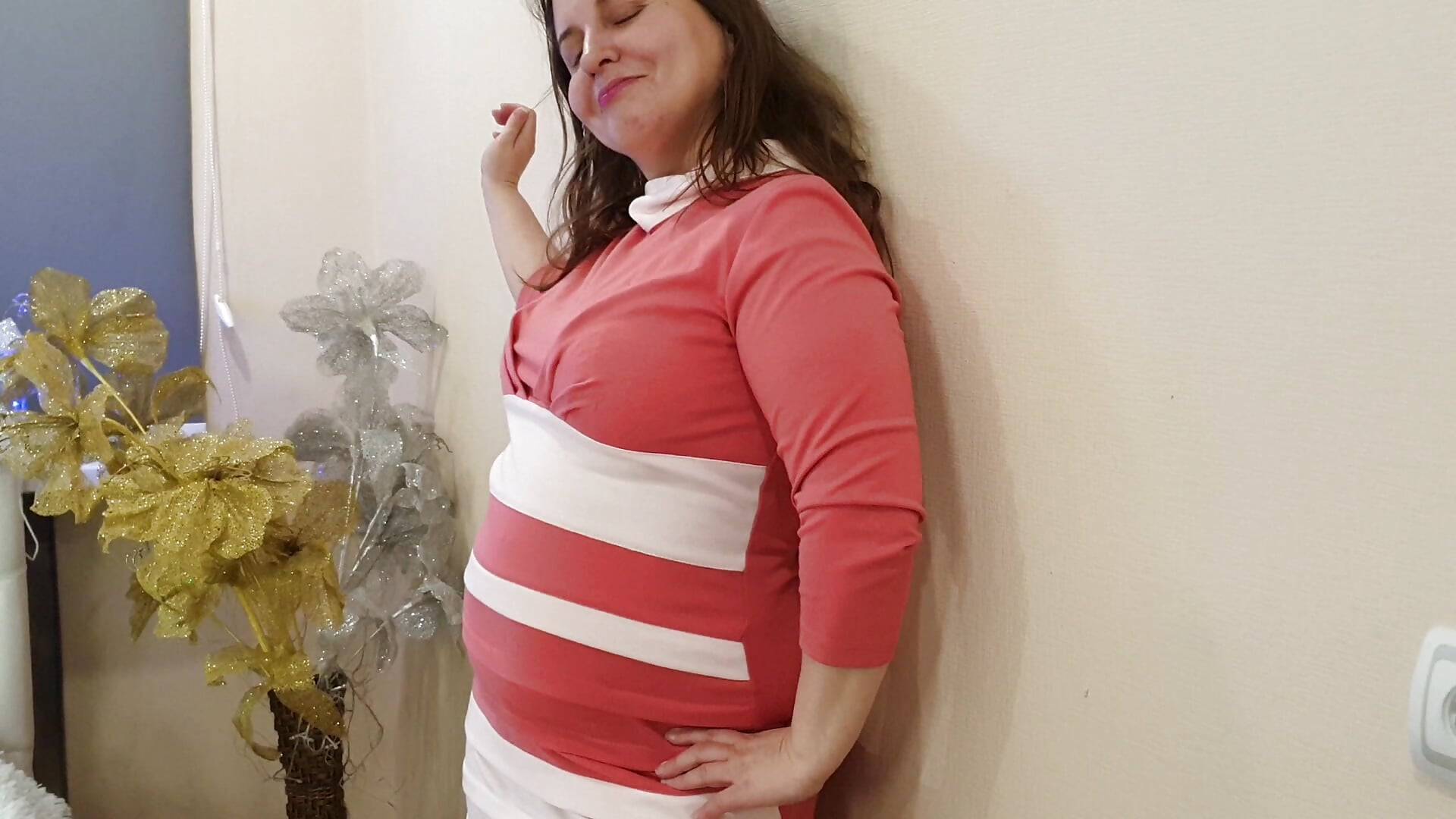naughty baby - video by EmilyNative cam model