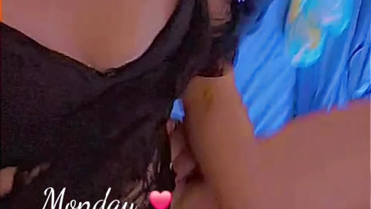Eat my pussy daddy