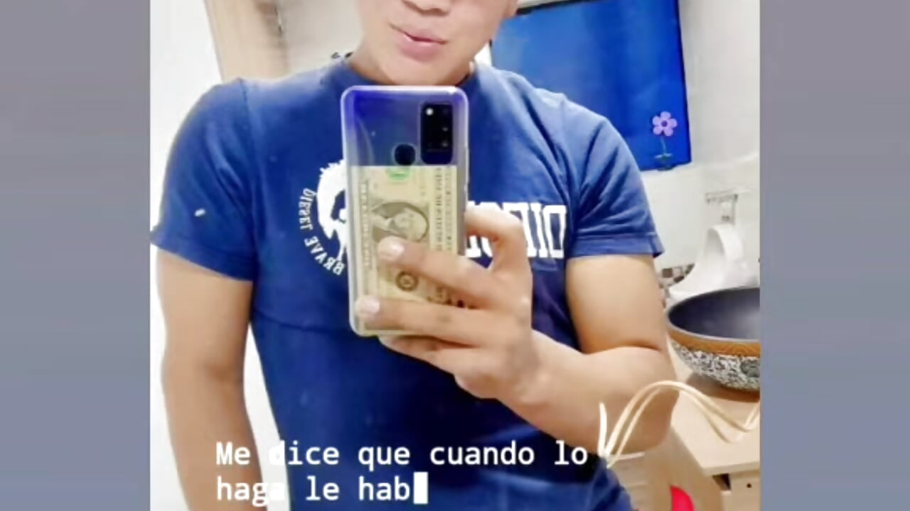 4a4390de-fe42-46ec-b3da-df7c47b50fba-1_all_1431 - video by Carloskimyy cam model