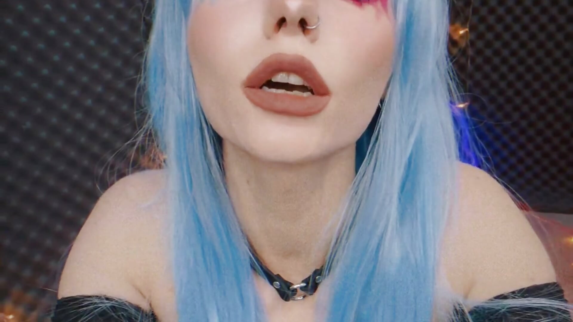 I want to kiss you on both cheeks, sir!－カメラキャストのKASATKA969の動画