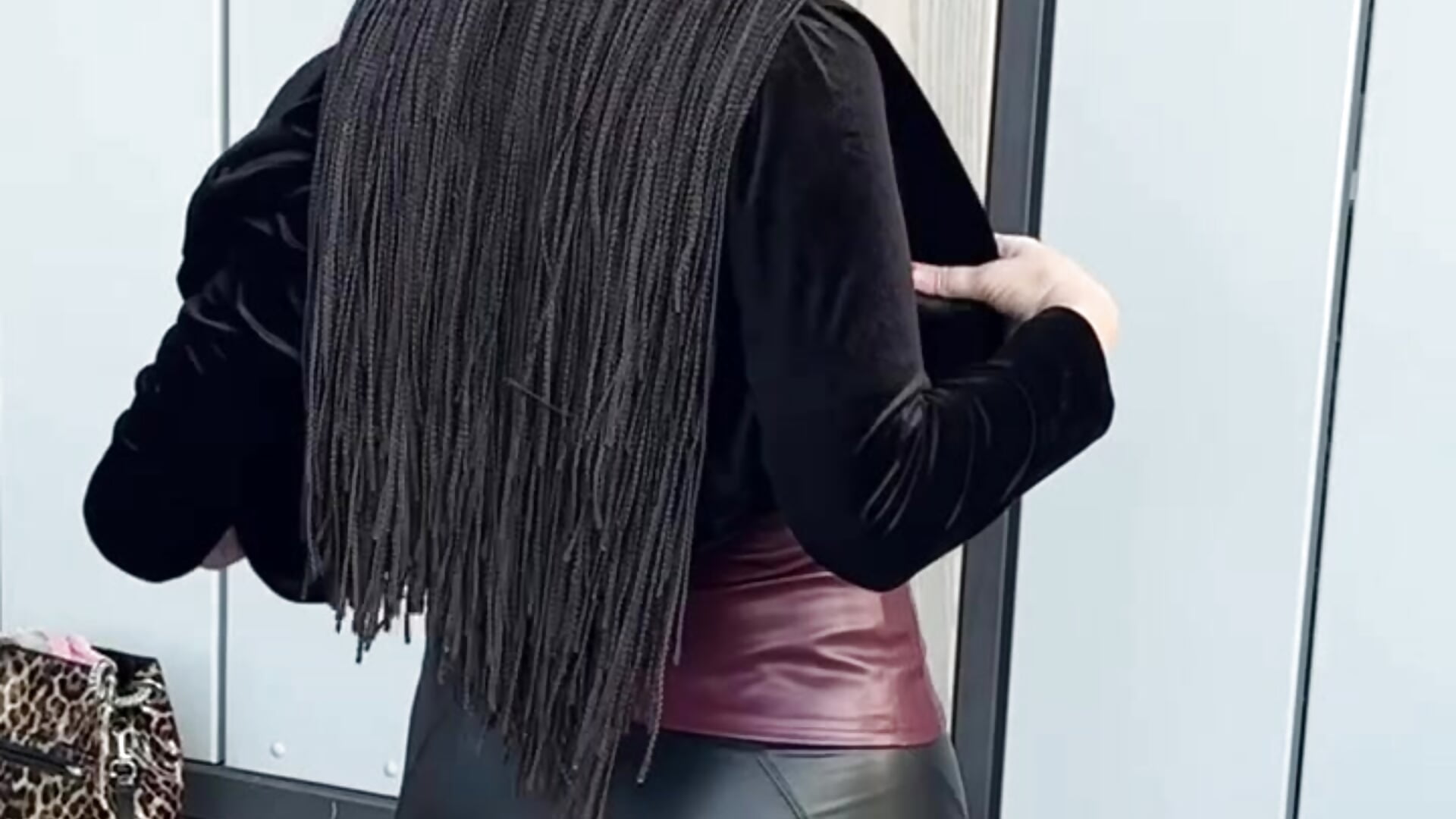 Scene by to fence - video by Cutie_orgasm cam model