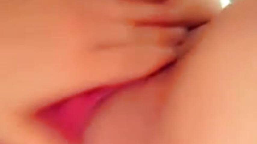 Horny at school - video by Sophia-Bella95 cam model