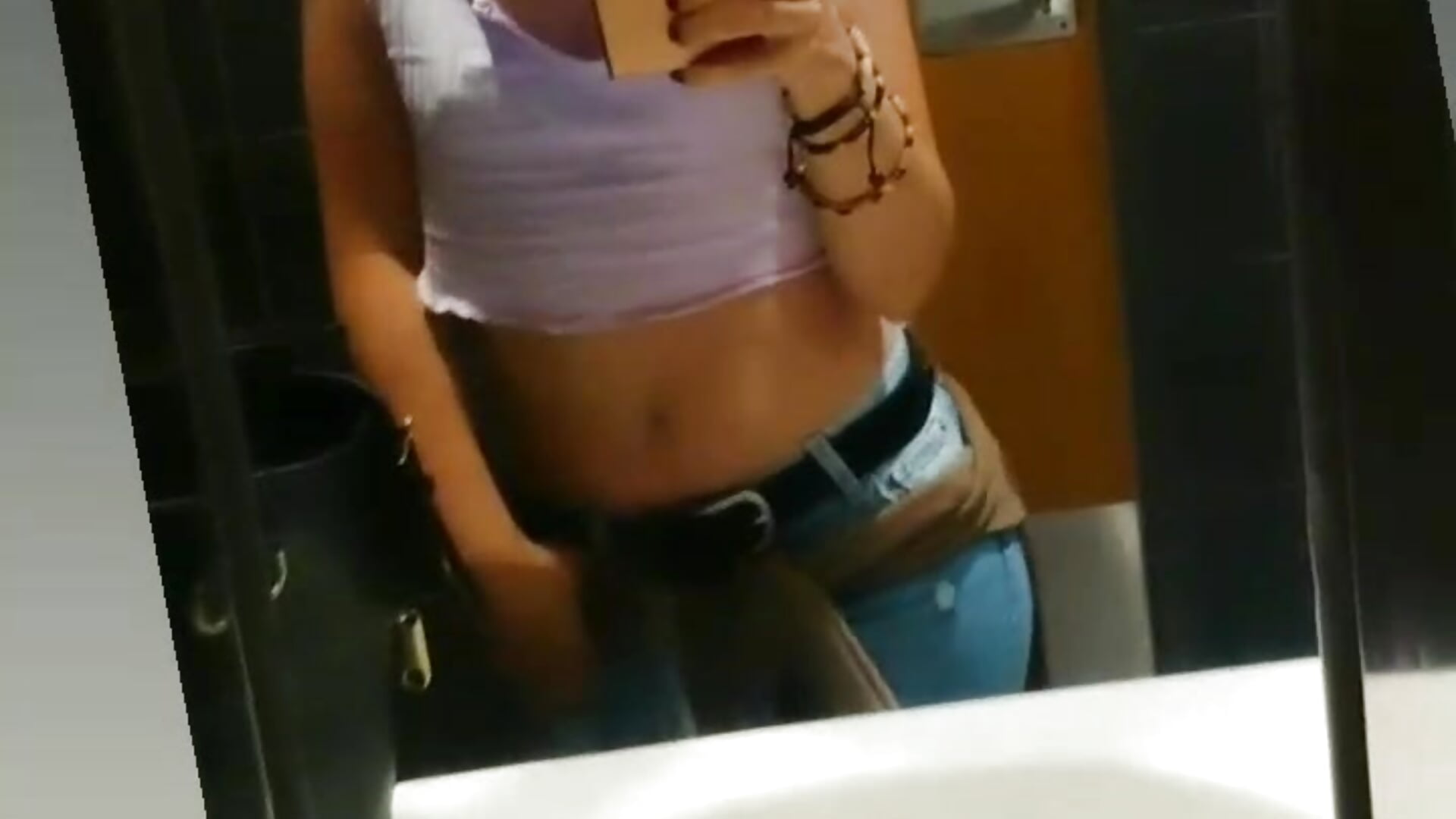 VID_48470611_061943_269 - video by Ella_Rose cam model