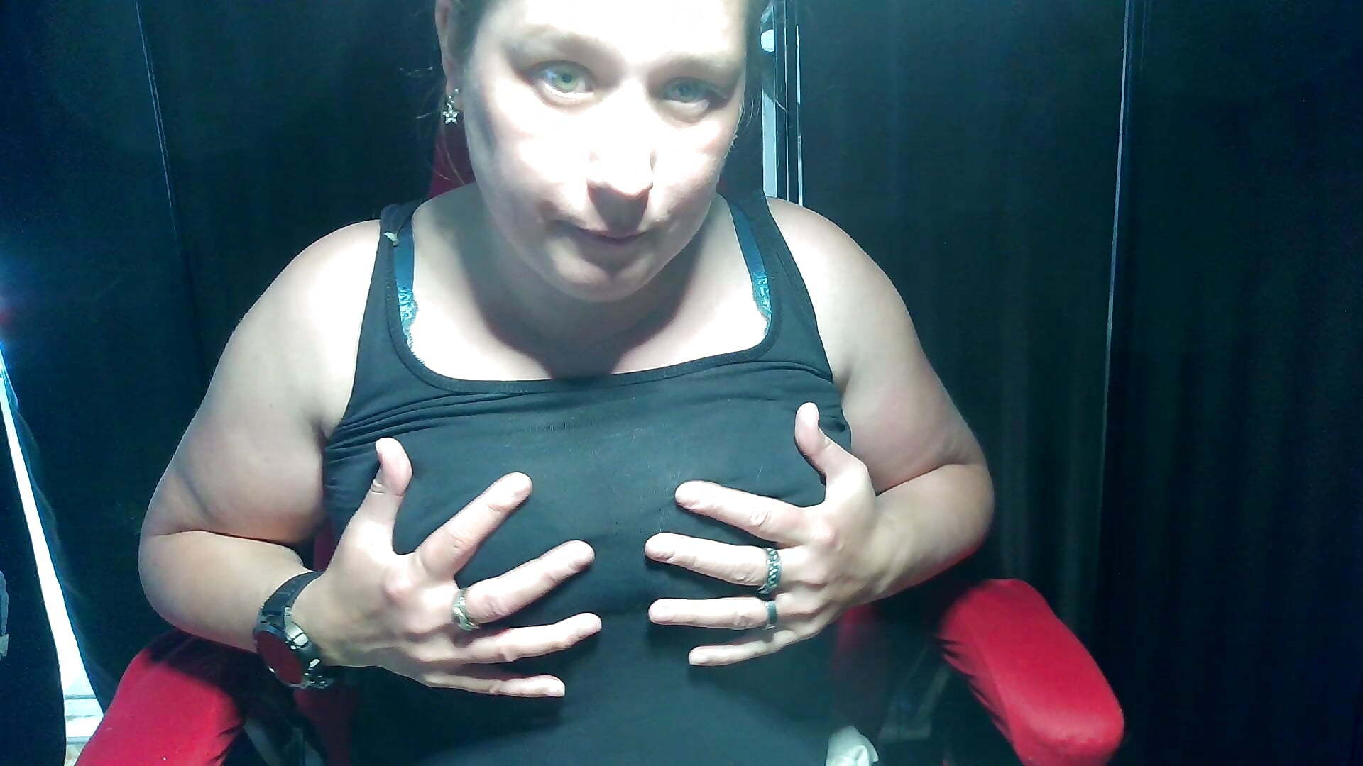 WIN_20250410_15_45_16_Pro - video by sexydame88 cam model