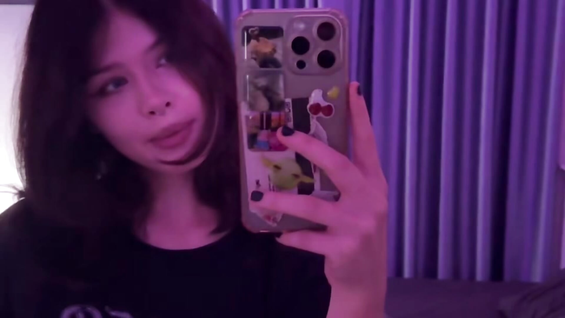 Just me🤍 - video di minty-mint modella di cam