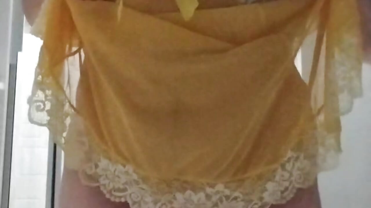 For you – video modela na kameri SalientClean