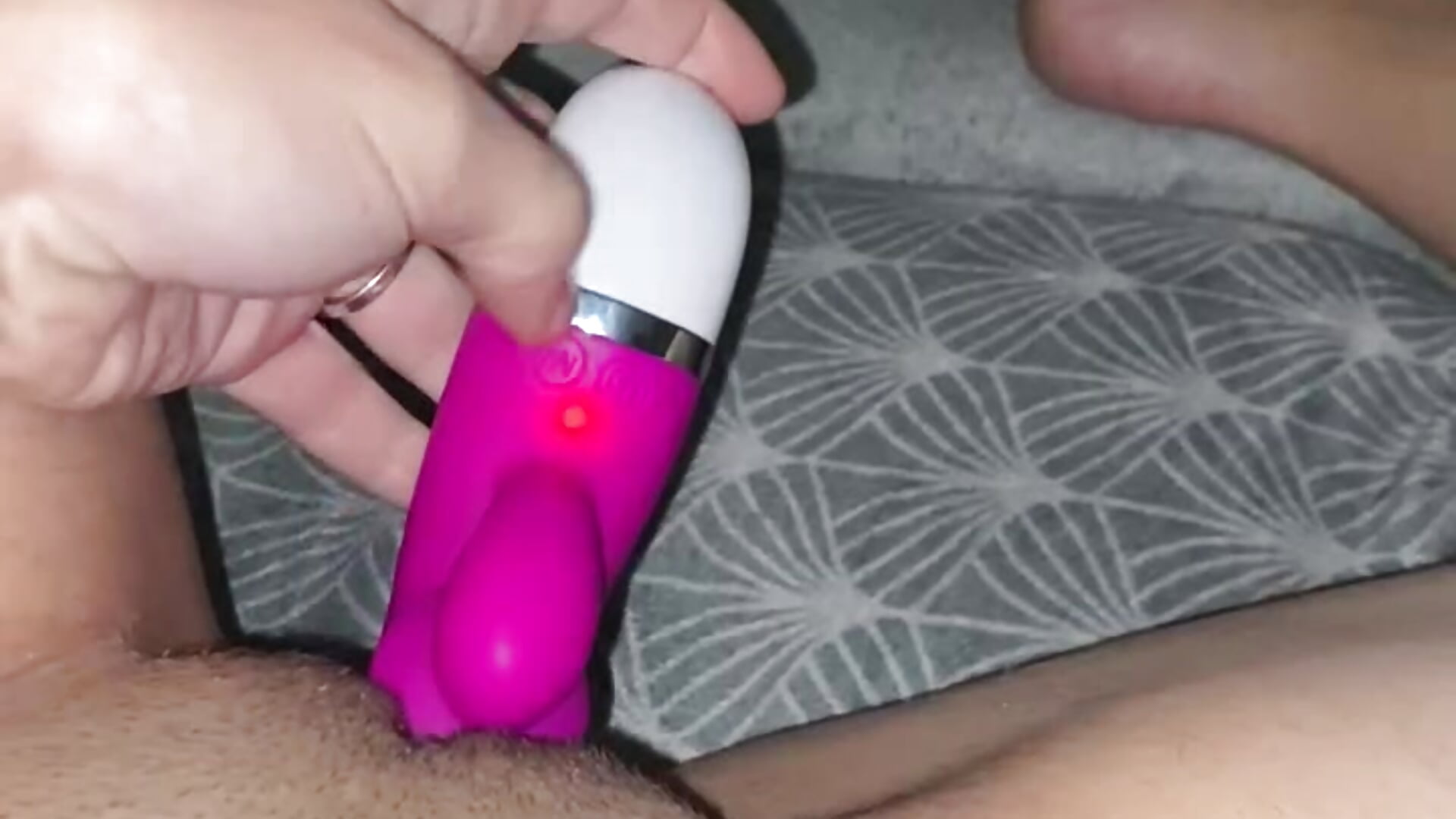 Very wet - video by geilmeisje98 cam model