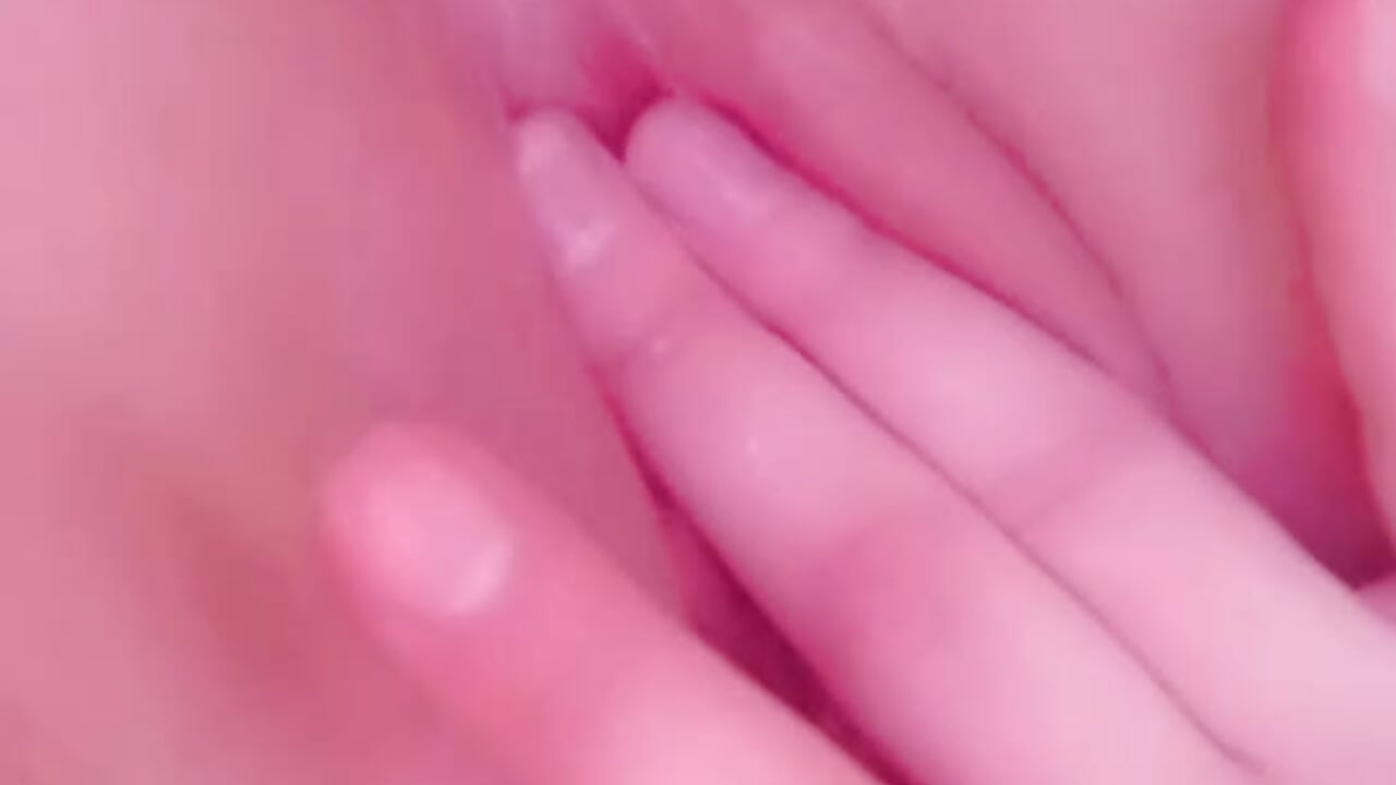 sweet pussy – video af LittleShyy cam-model