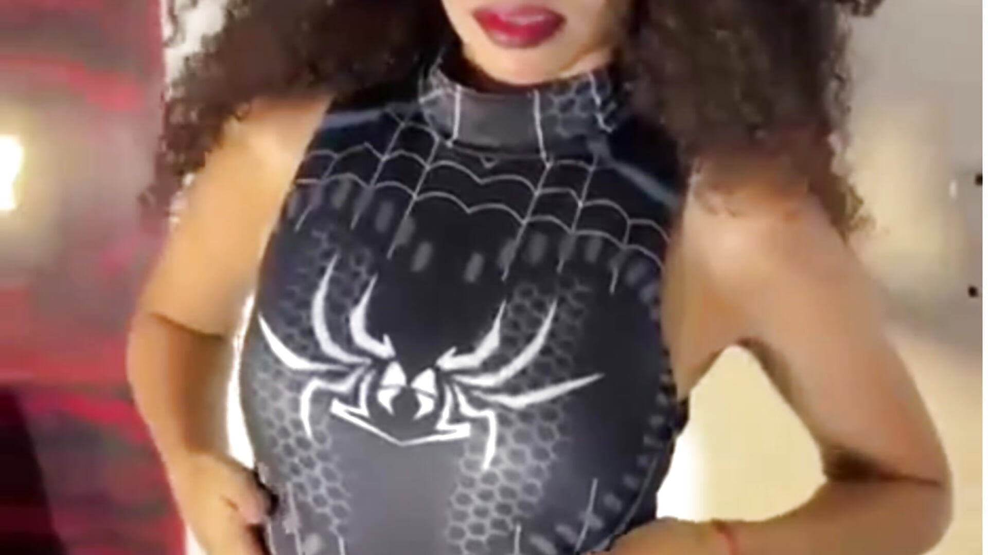 🎃🎃 - Venus_Williams_ adlı kamera modelinin videosu