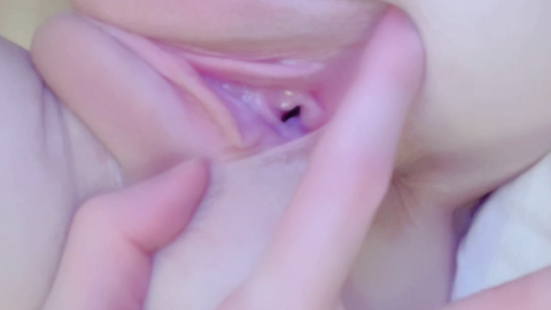 Extra zoom close up pussy vid