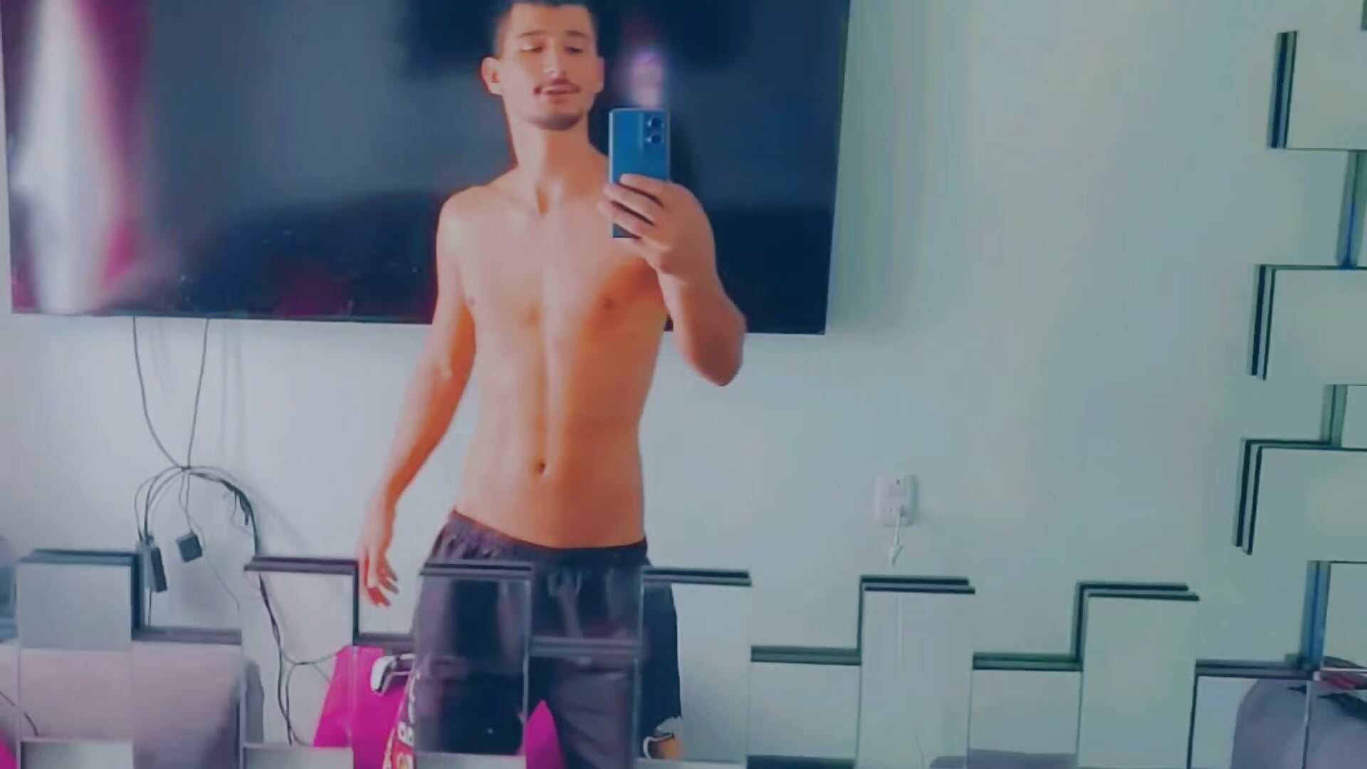 Un tips🔥🕺🏻 - clip cu TRAVIESO_MOR model videochat