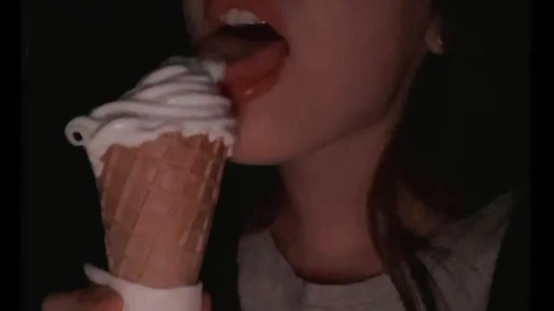 ♥mmm - video by Princess_Afina cam model