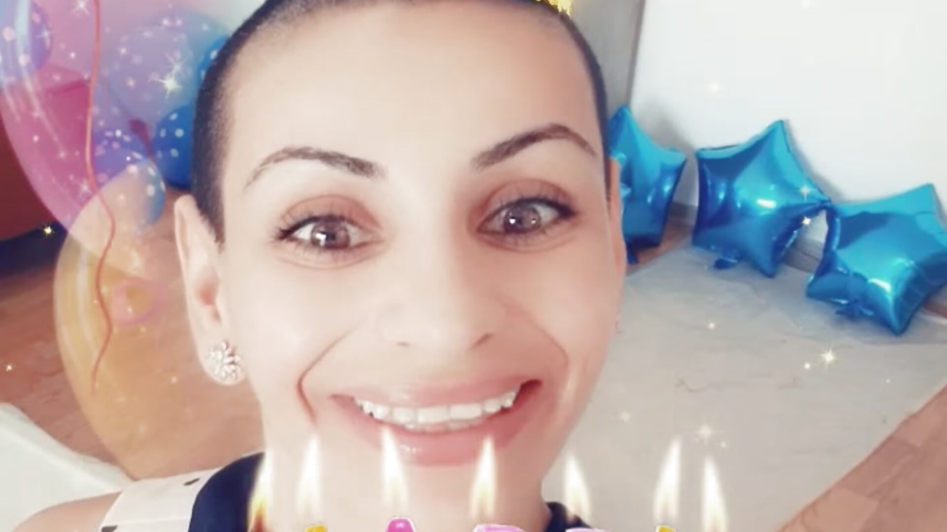 DEFENITELY I DESERVE TOKENS  LET TOKENA BE MIBE GIFT - video của người mẫu cam hotSANDRA_STARR