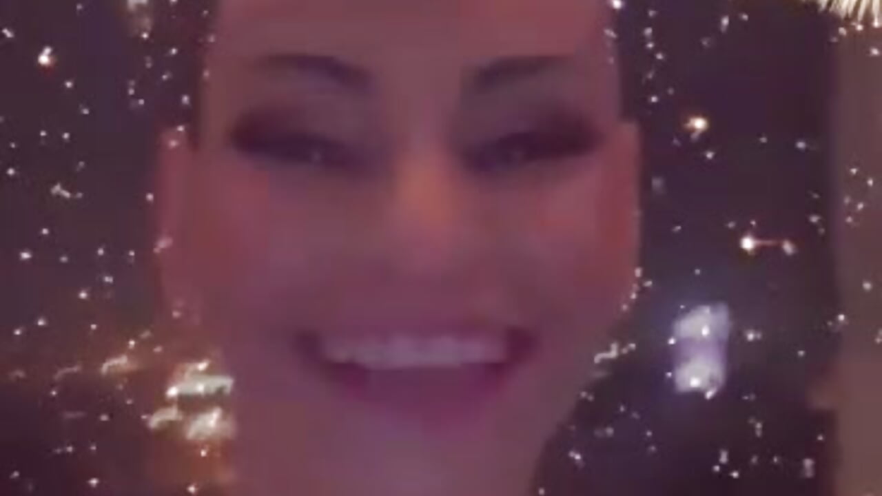 2023 JANUARY NEW YEAR - video của người mẫu cam hotSANDRA_STARR