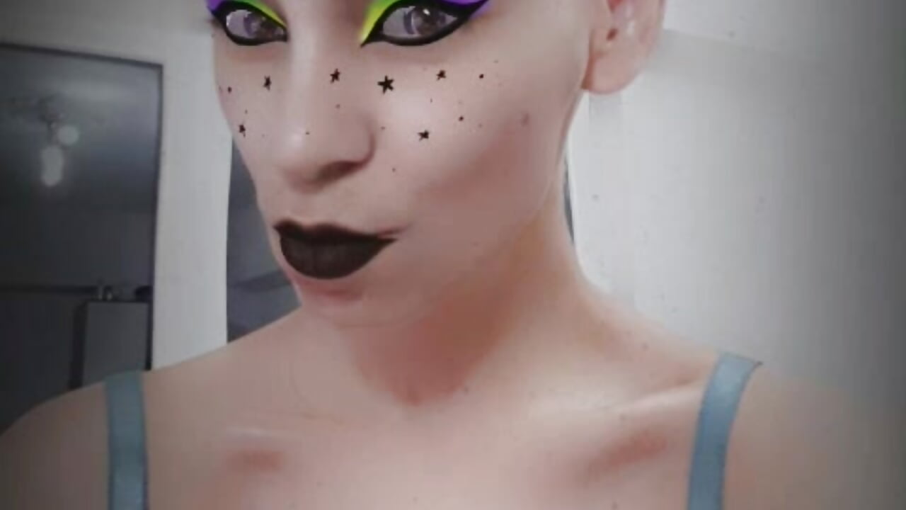 IT'S GONNA BE MY BIRTH THIS SUNDAY! - video của người mẫu cam hotSANDRA_STARR