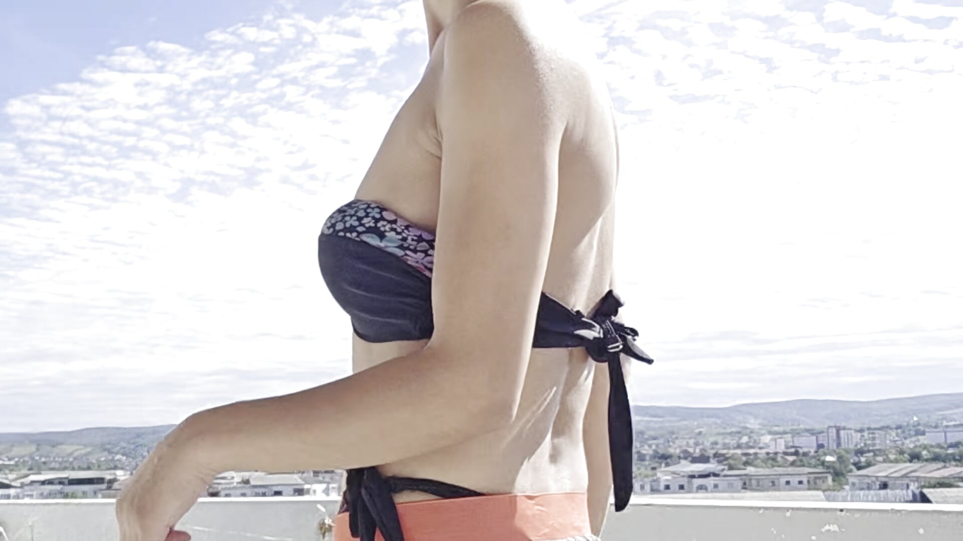 1000006996 septembeR year 2025 - video của người mẫu cam hotSANDRA_STARR