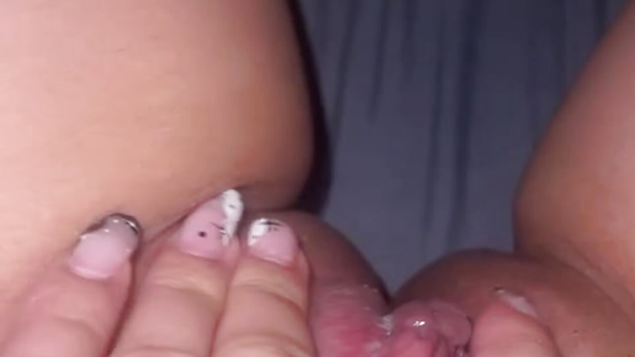 My wet pussy - video by Kim_Blane cam model