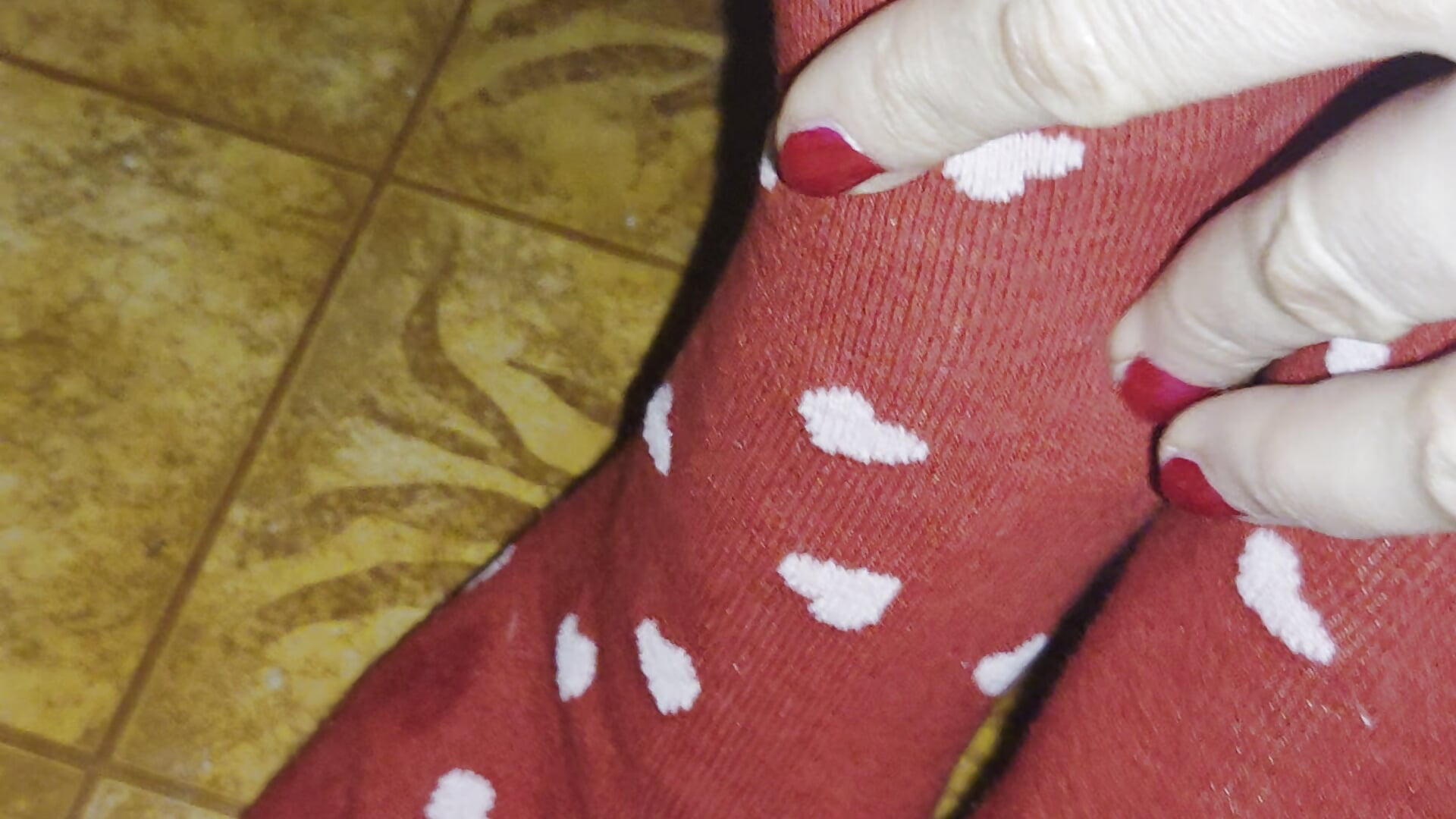 Szeretem a cuki zoknikat☺️🤭 - video by Analimado18 cam model