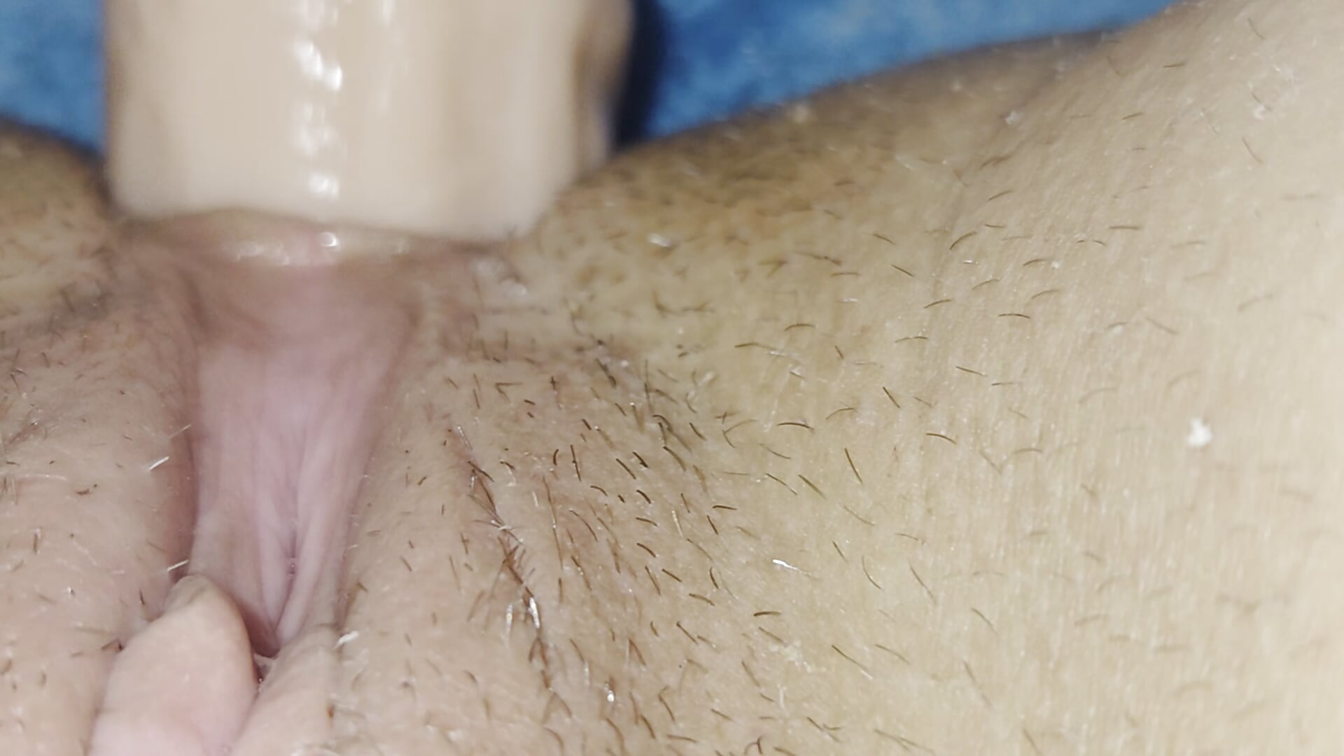 Nem bírtam magammal😜(popsiba dildót dugók) – video od webkamerové modelky Analimado18