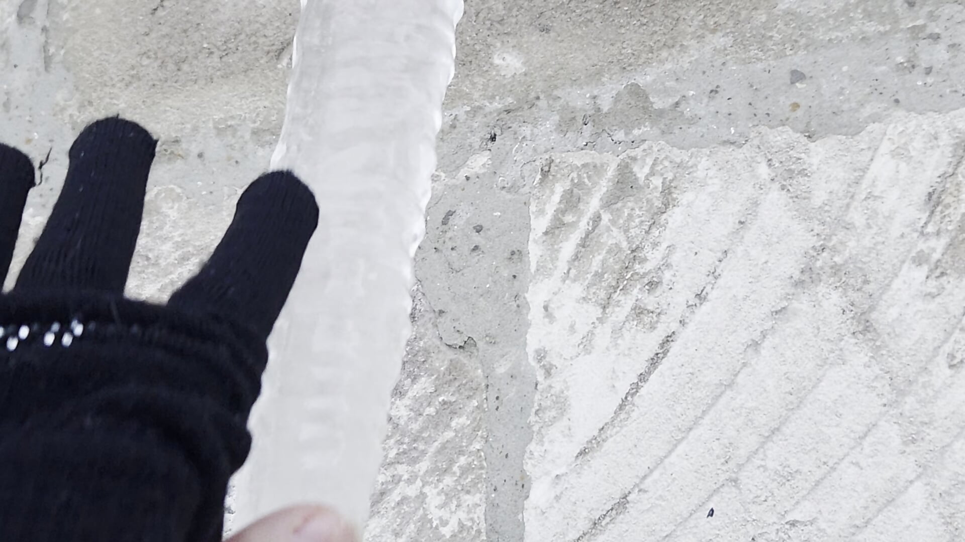 Kísértésbe ejtett basszus 😅😋🤭 - video by Analimado18 cam model