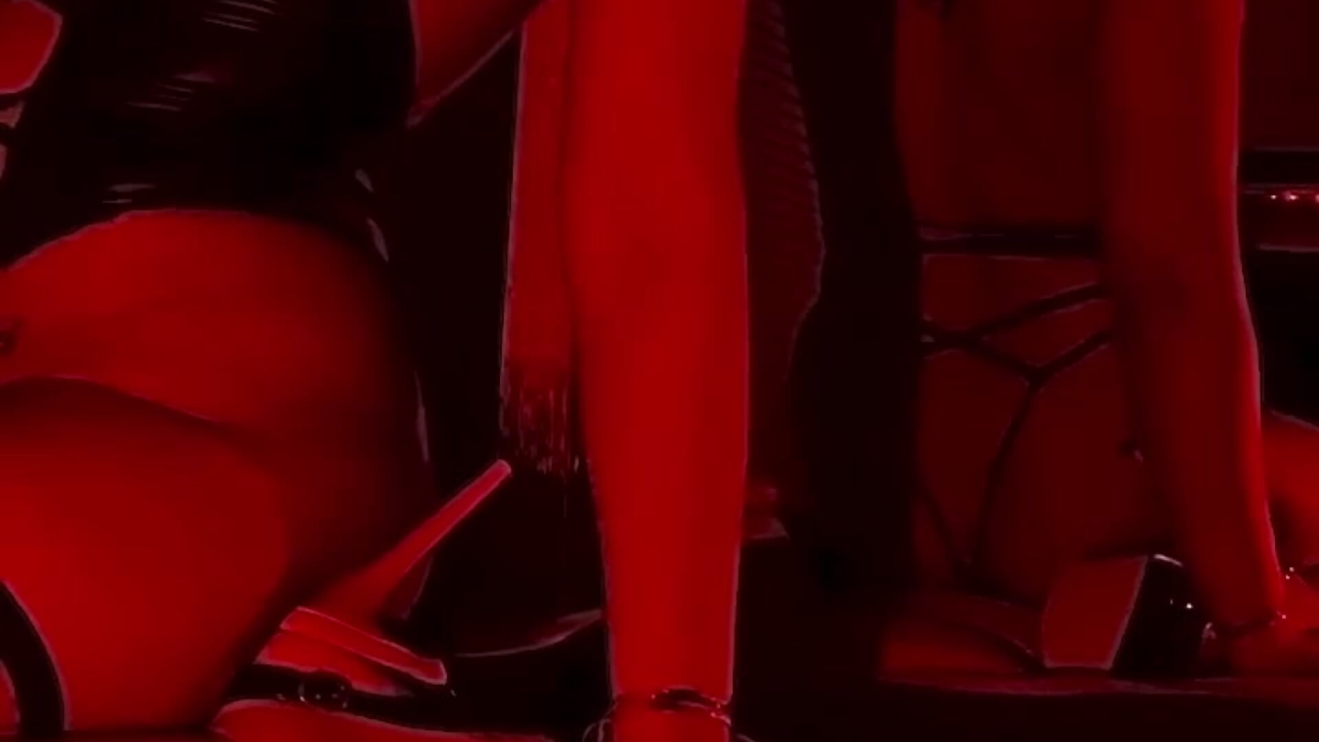Can you take it? - video by DesereaRose cam model