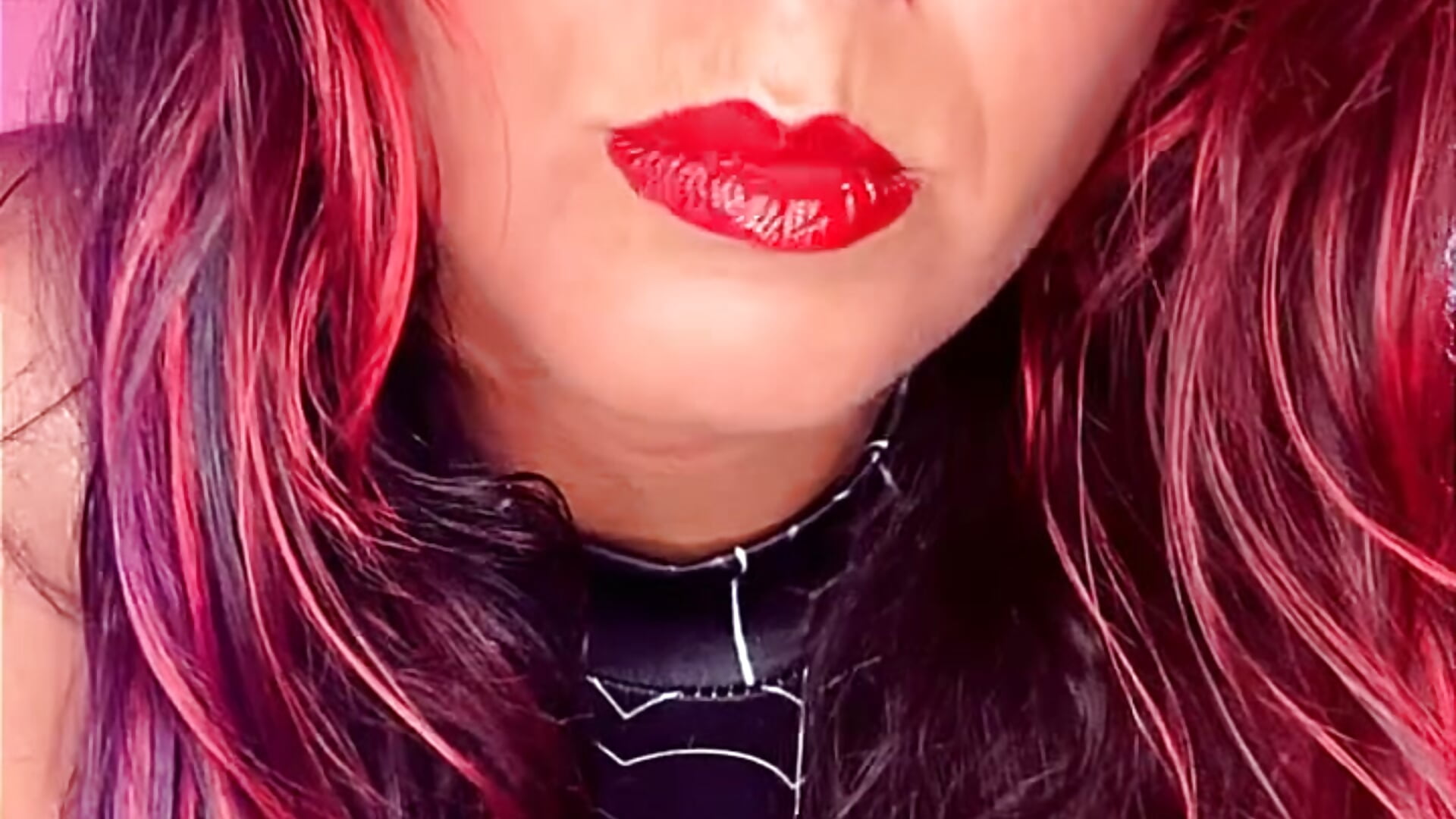 I like my alter ego in GUCCI - video Phoenix_May kameramallilta