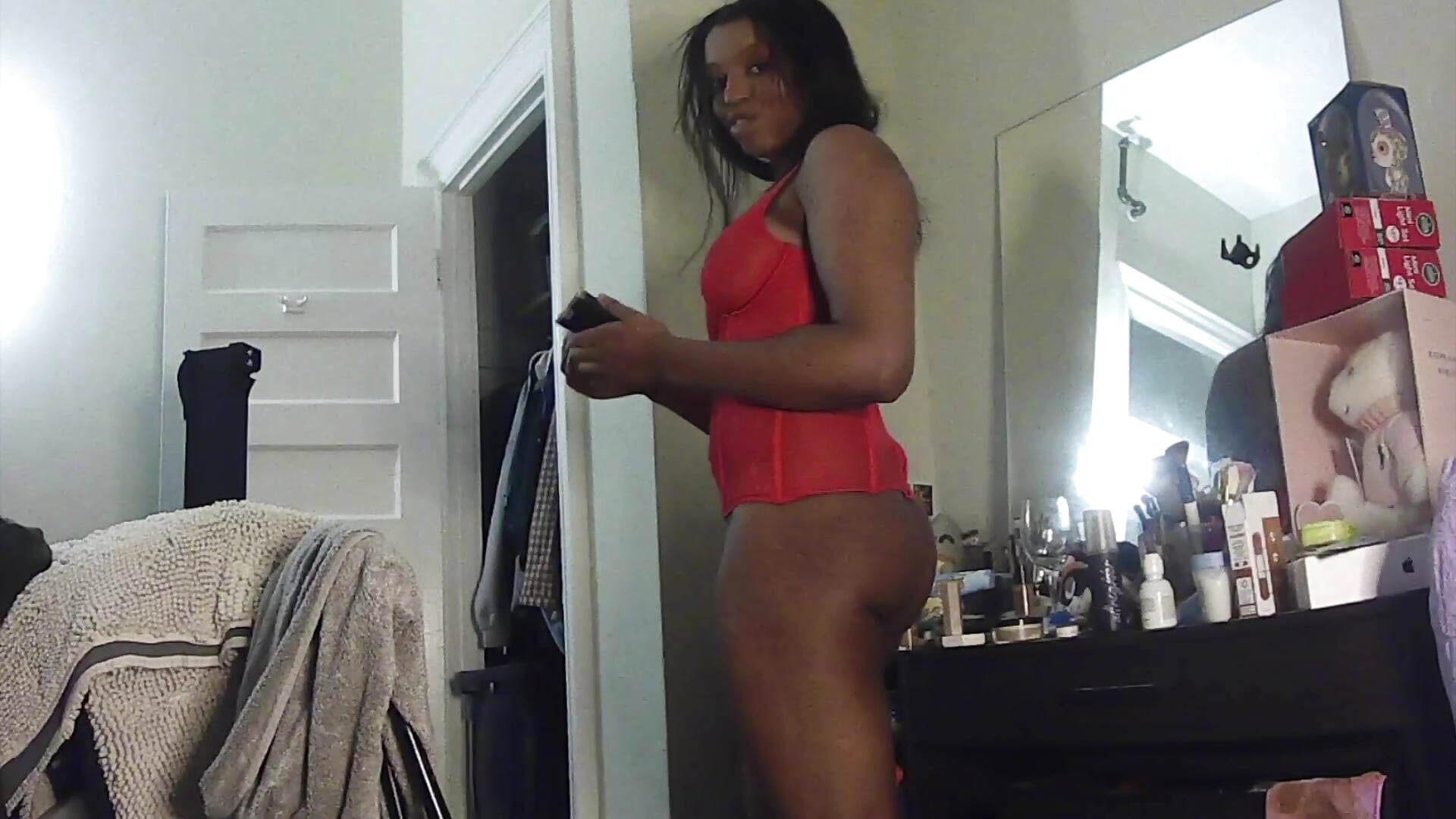 ass worship - video by moonsoda cam model