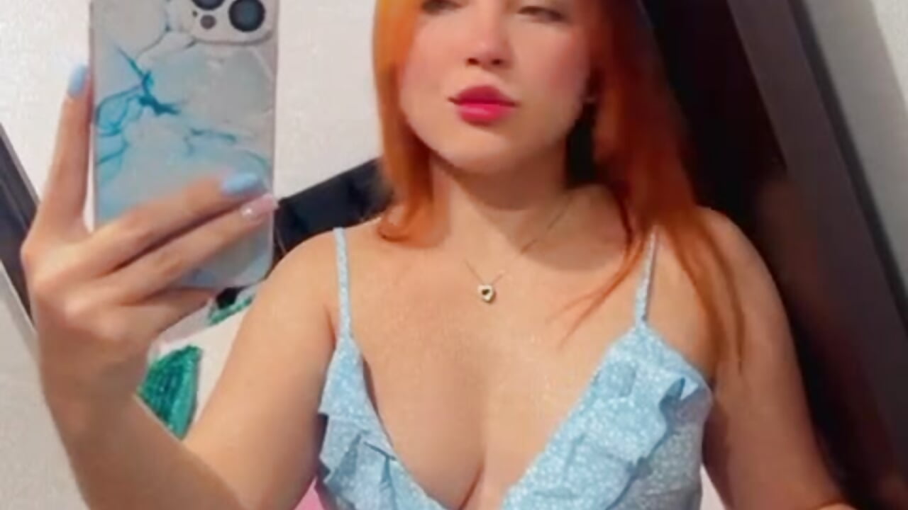 Blue - Video von Anna_Caruso Cam-Model