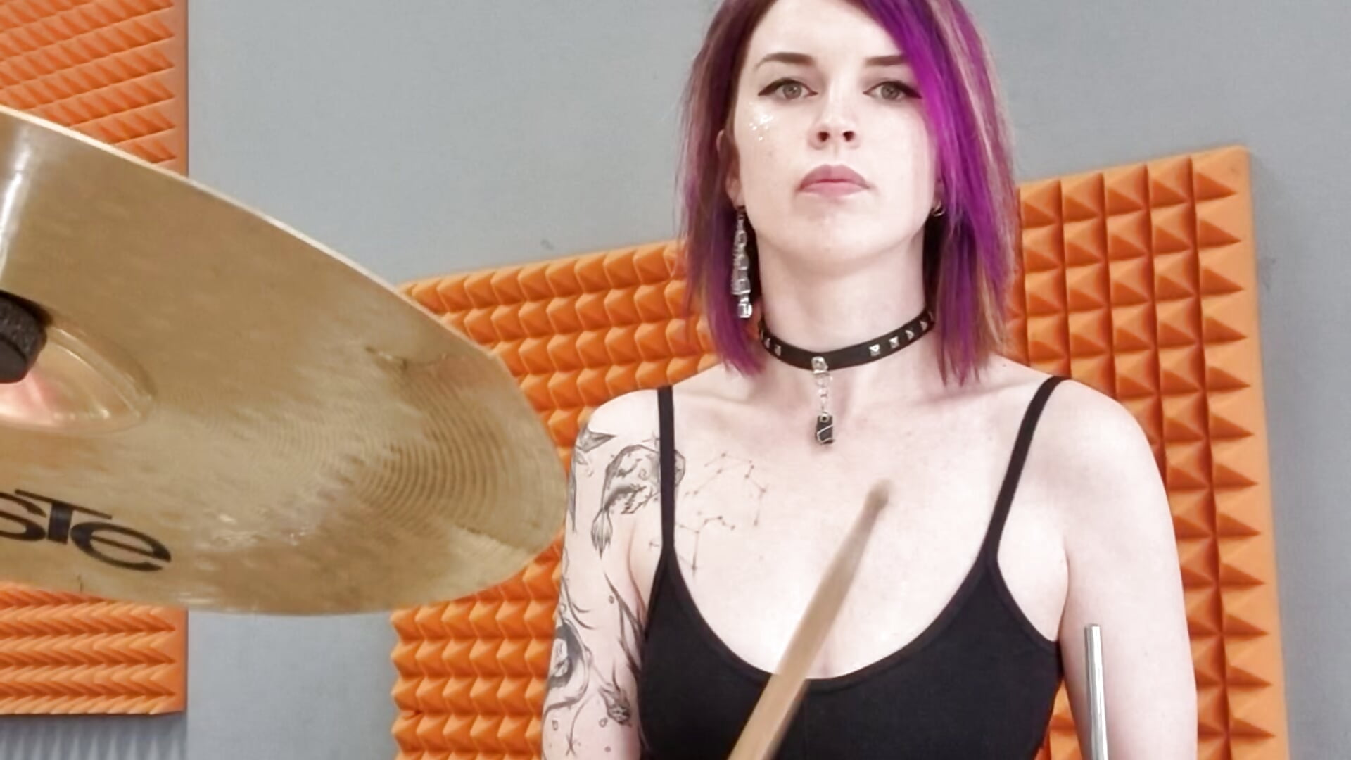 drums (training) - video by LazyTanukii cam model
