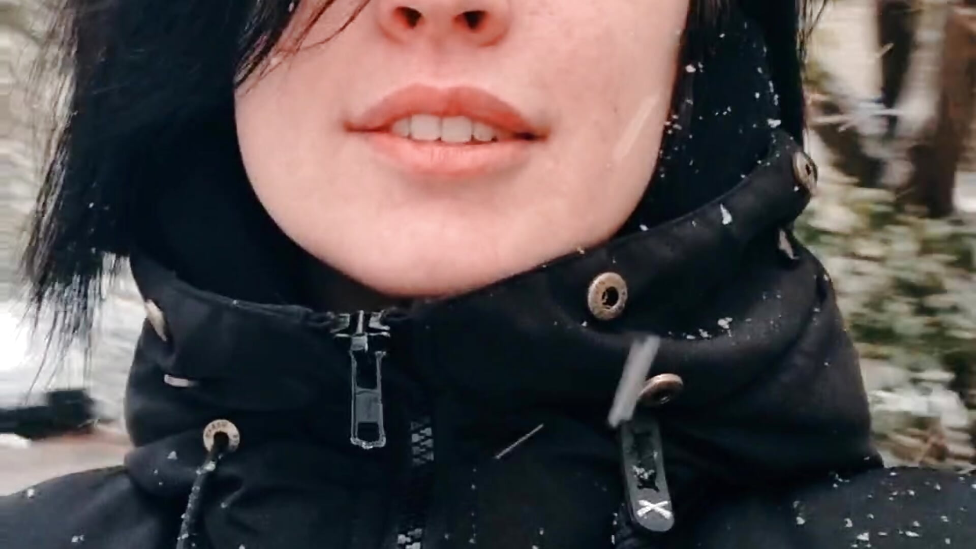 first snow - a little happiness - video by LazyTanukii cam model