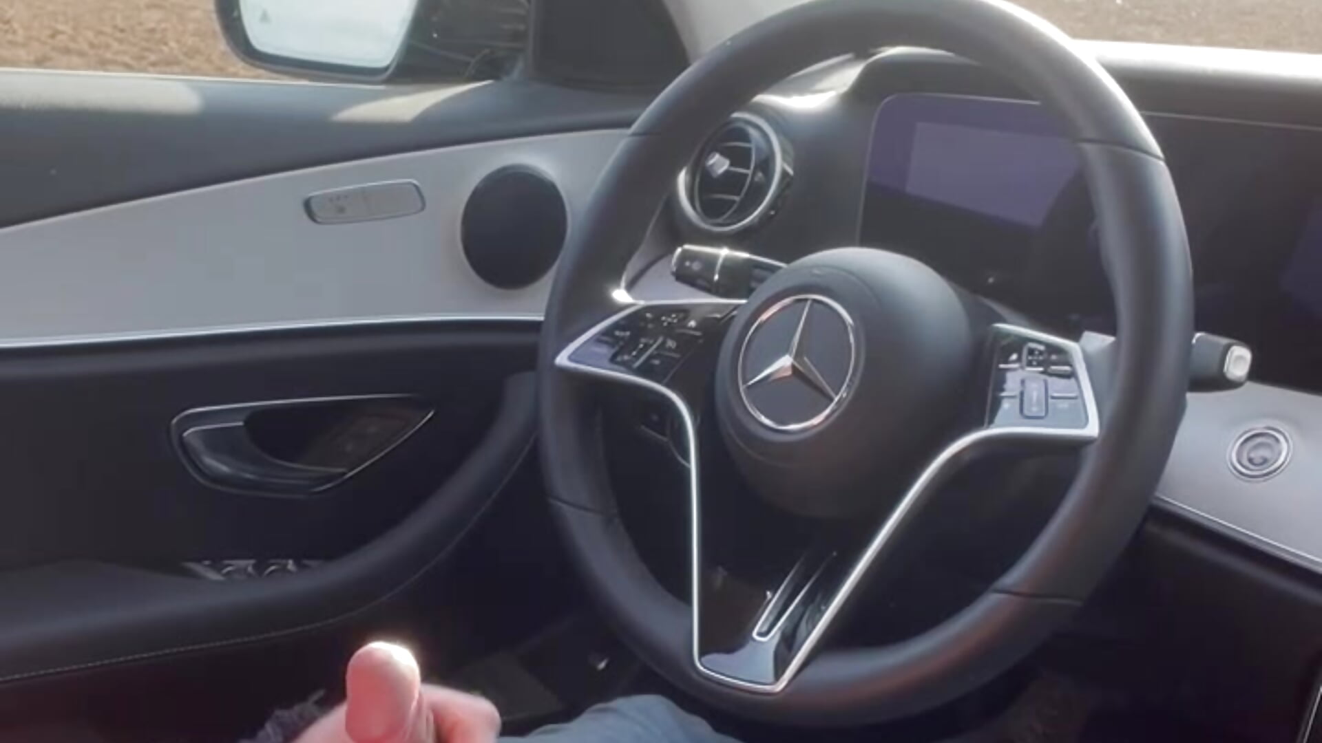 trim,8003426C-78C9-47A5-AF0F-D3371A4EBC5A - βίντεο μοντέλου GermanBigDream