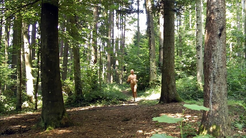 A run in the woods - video by Naked_Mark cam model