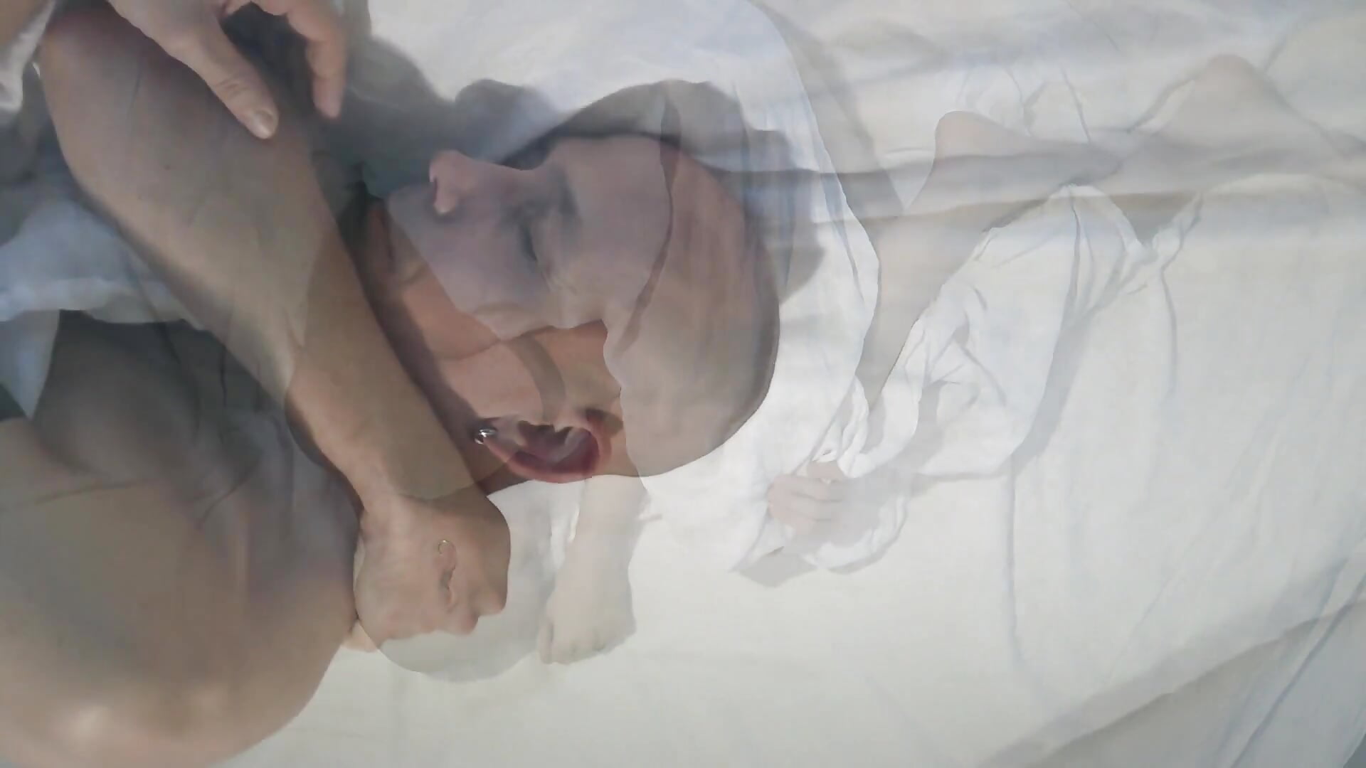 Mark and his linen sheet - video by Naked_Mark cam model